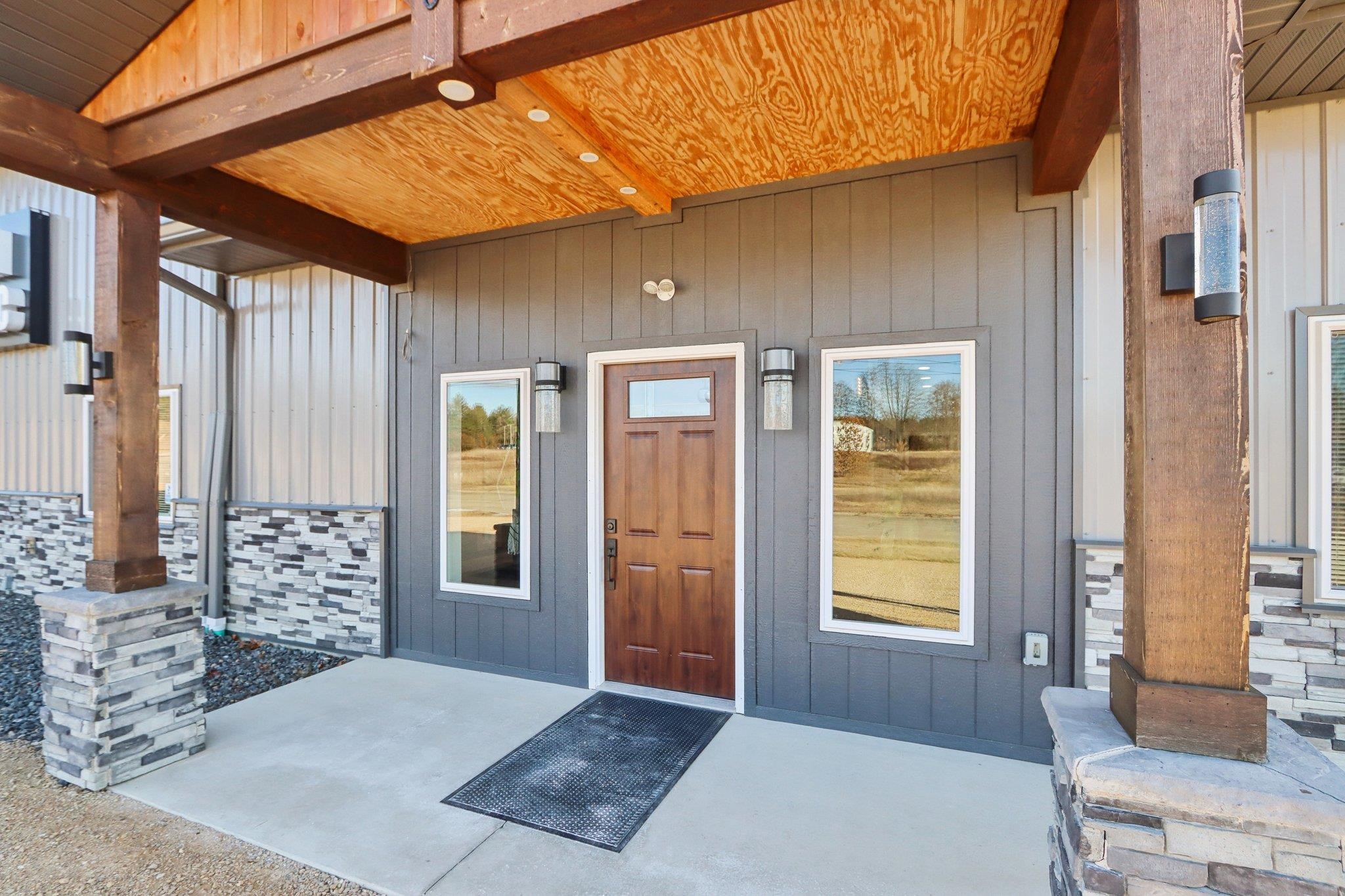 910 Business Park Drive