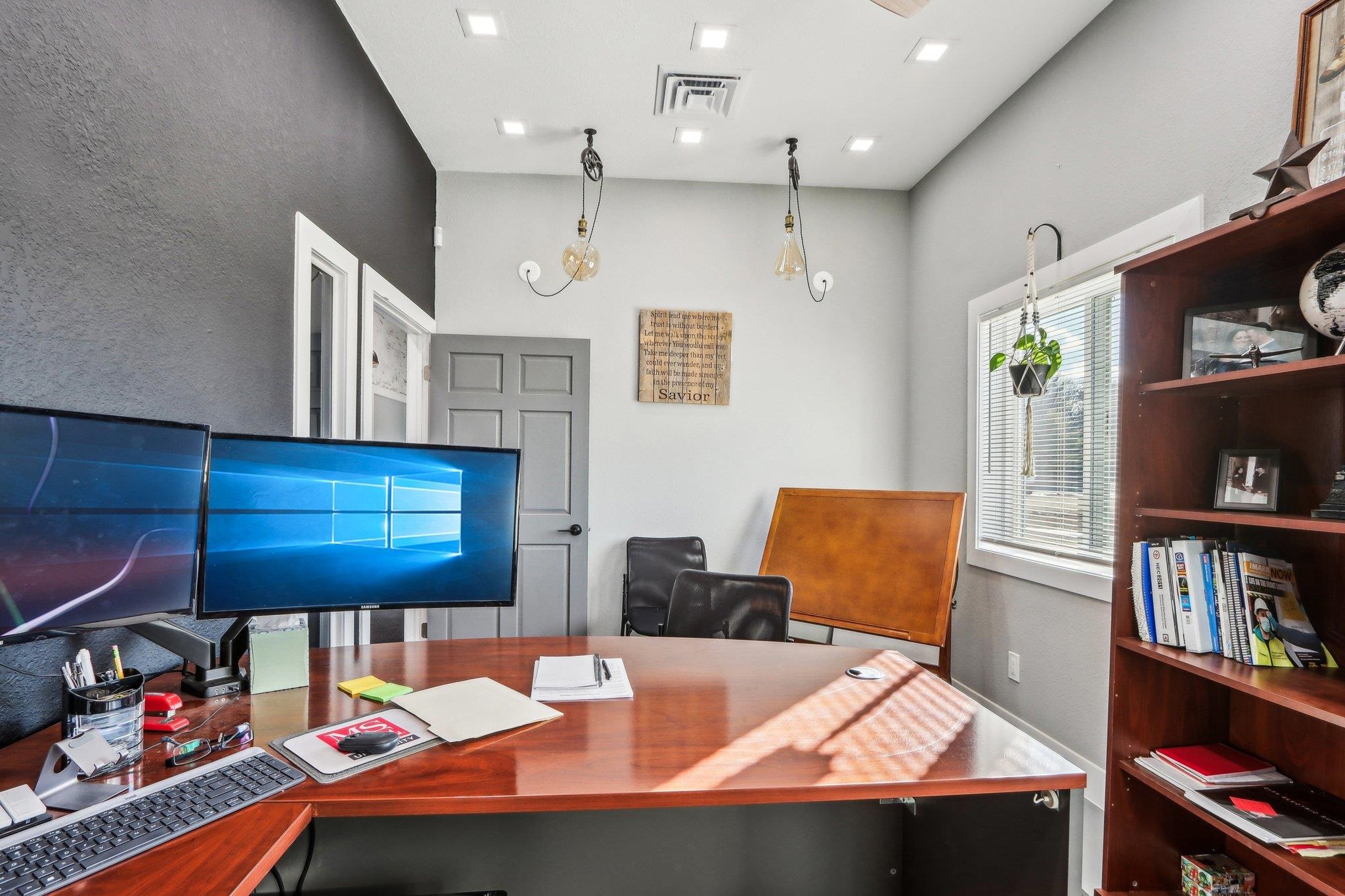 910 Business Park Drive