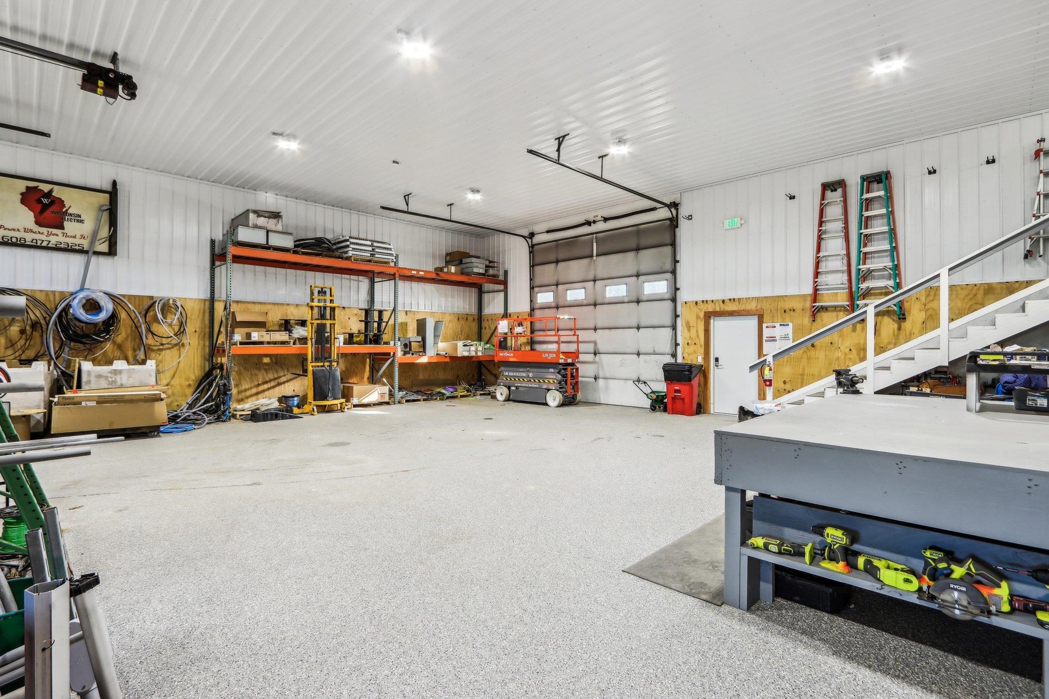 910 Business Park Drive