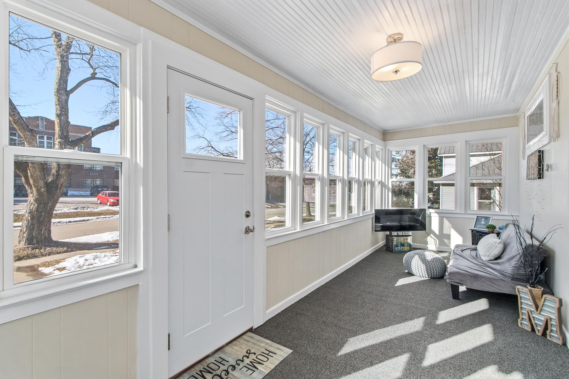 118 N Johnson Street