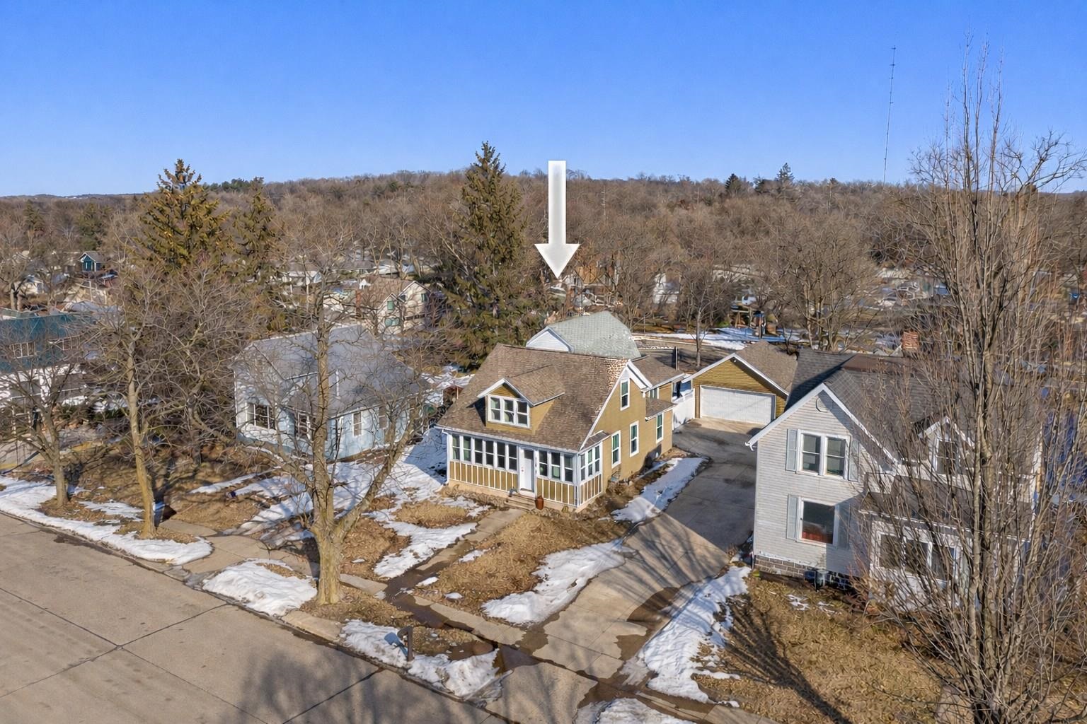 118 N Johnson Street