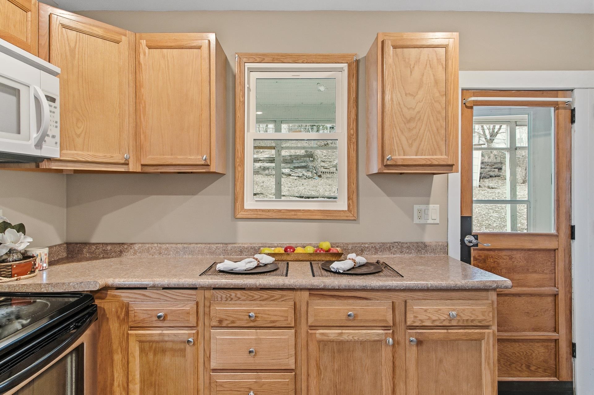 617 E Edgewater Street