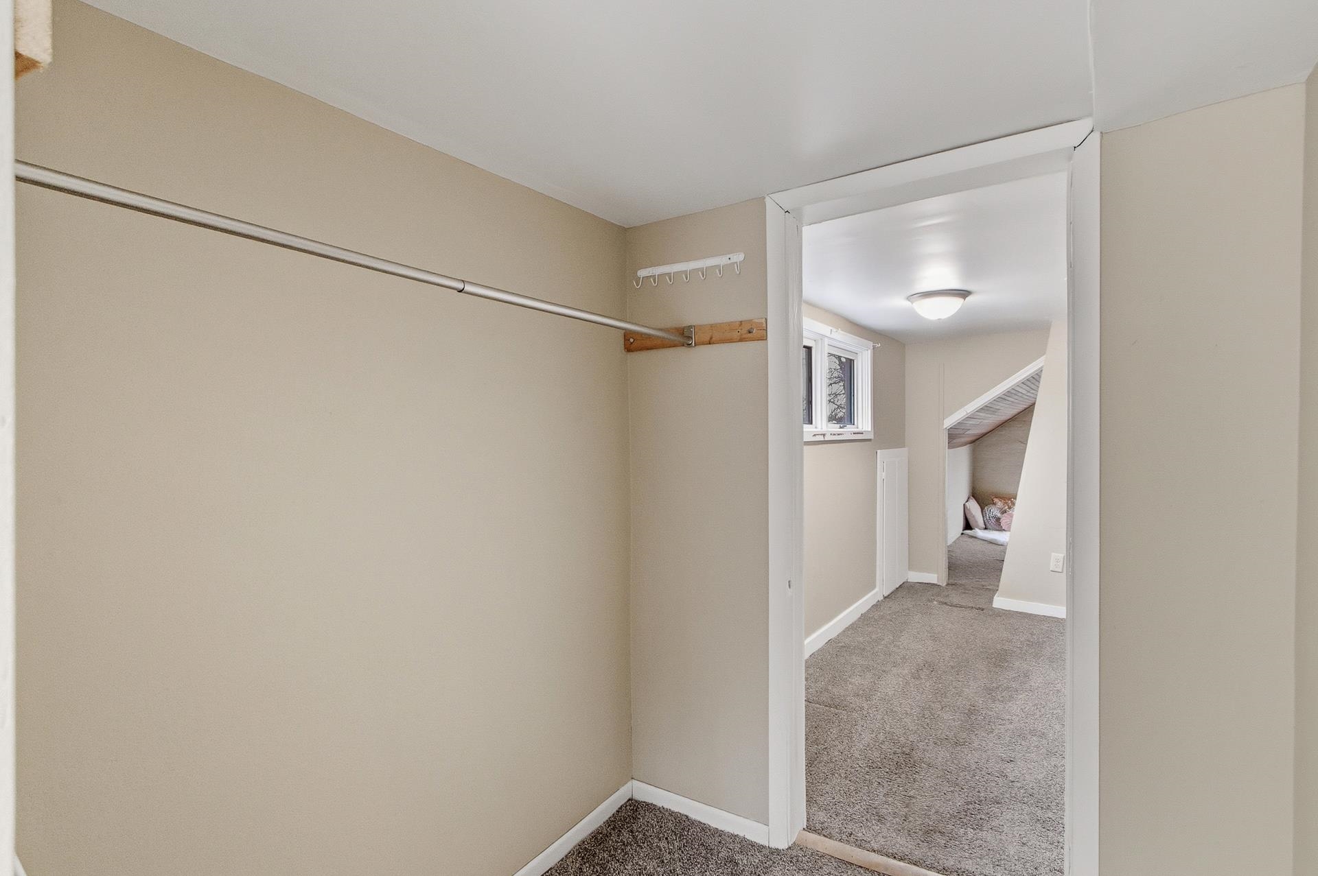 617 E Edgewater Street