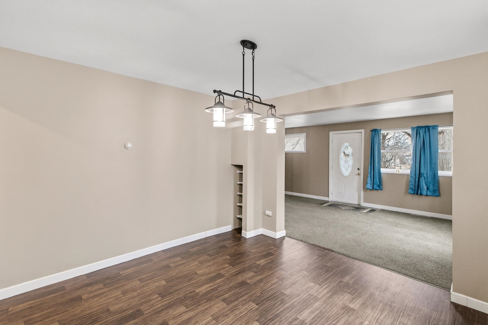 617 E Edgewater Street