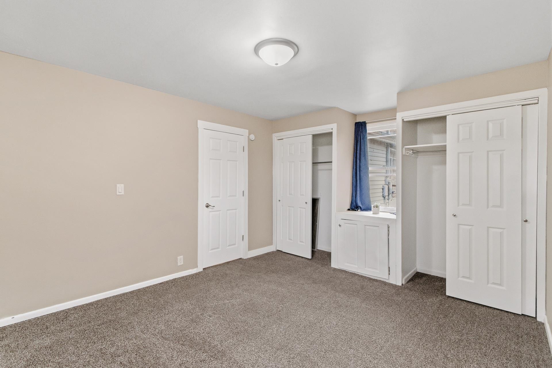 617 E Edgewater Street