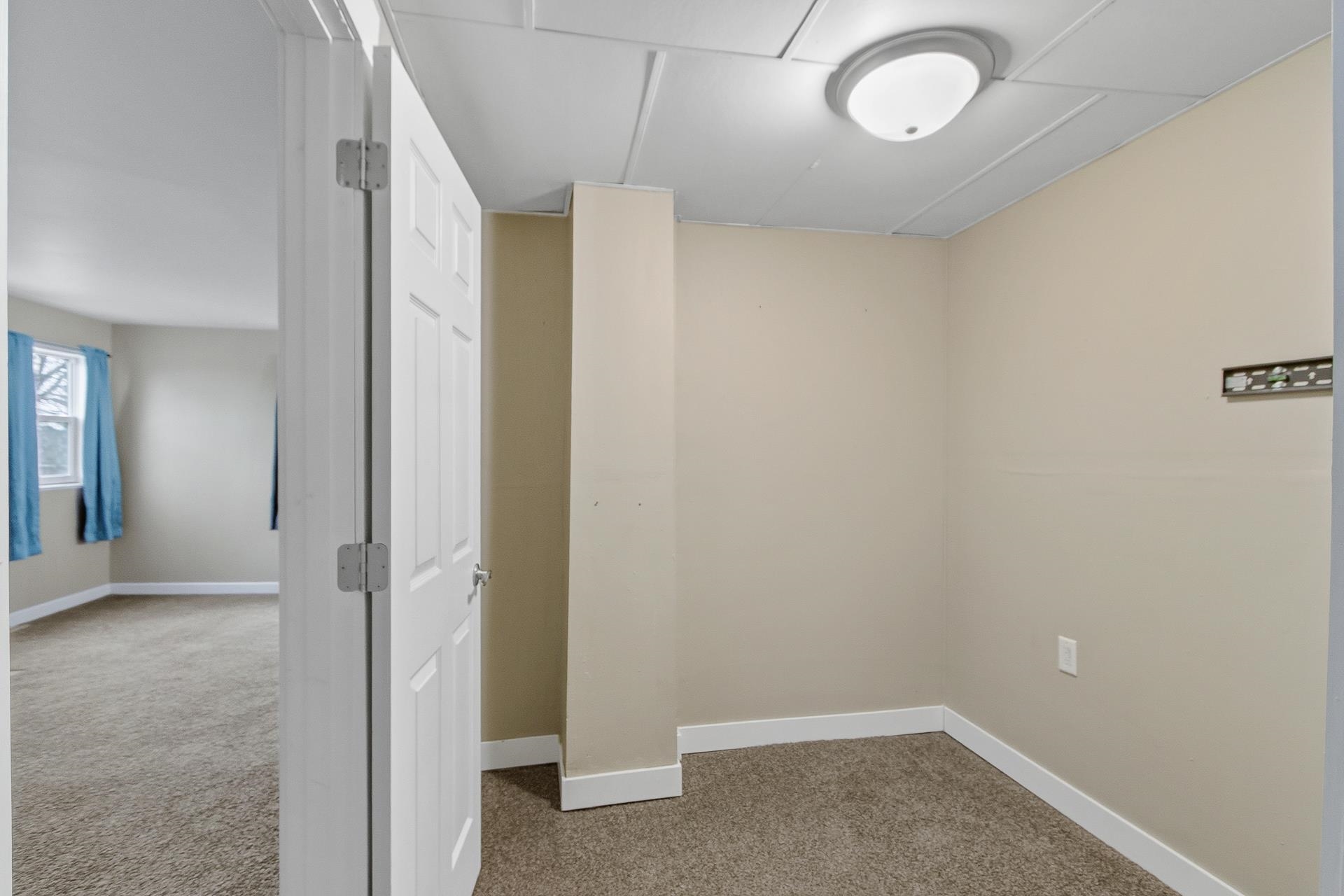 617 E Edgewater Street