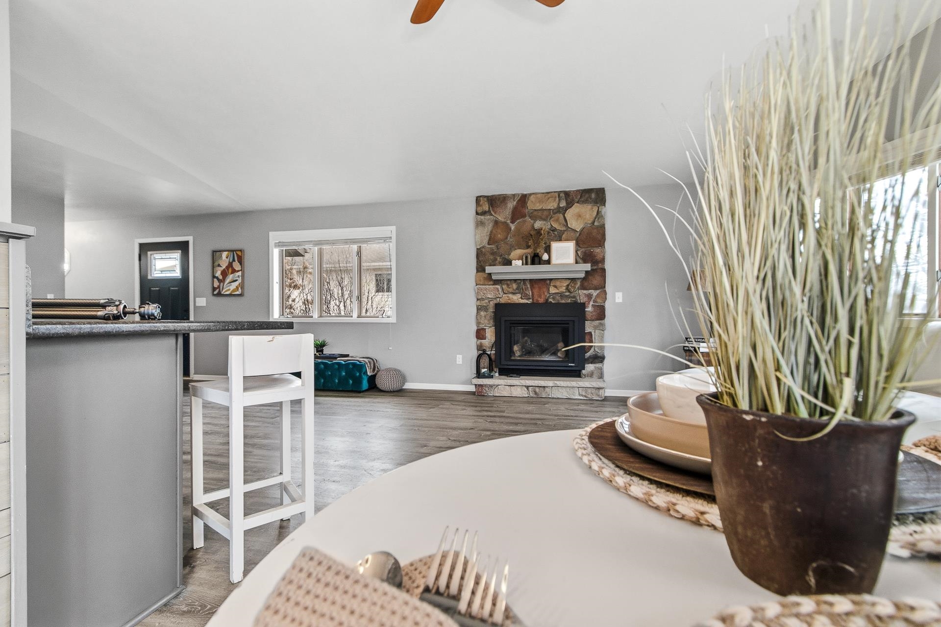 6028 Saddle Ridge