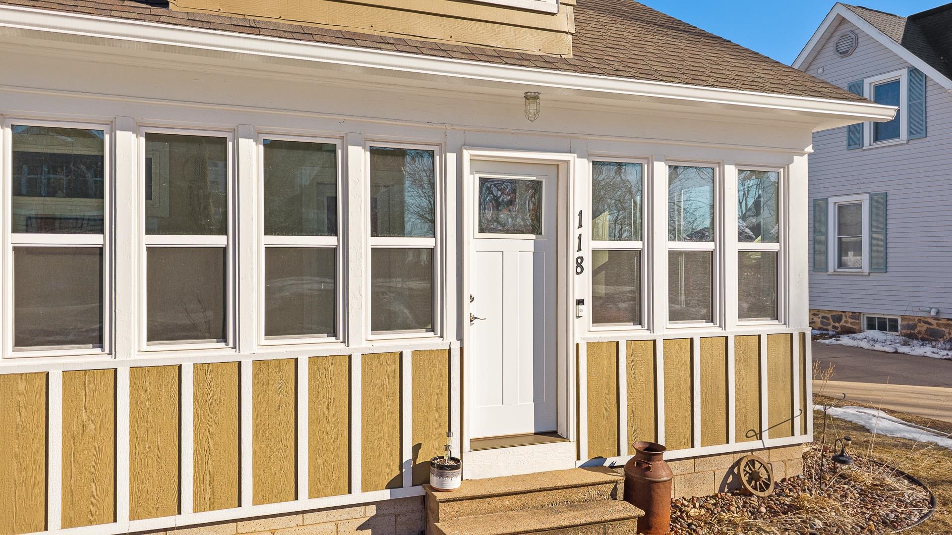 118 N Johnson Street