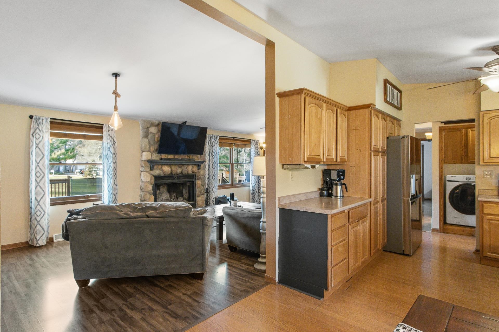 W3560 Glencoe Avenue