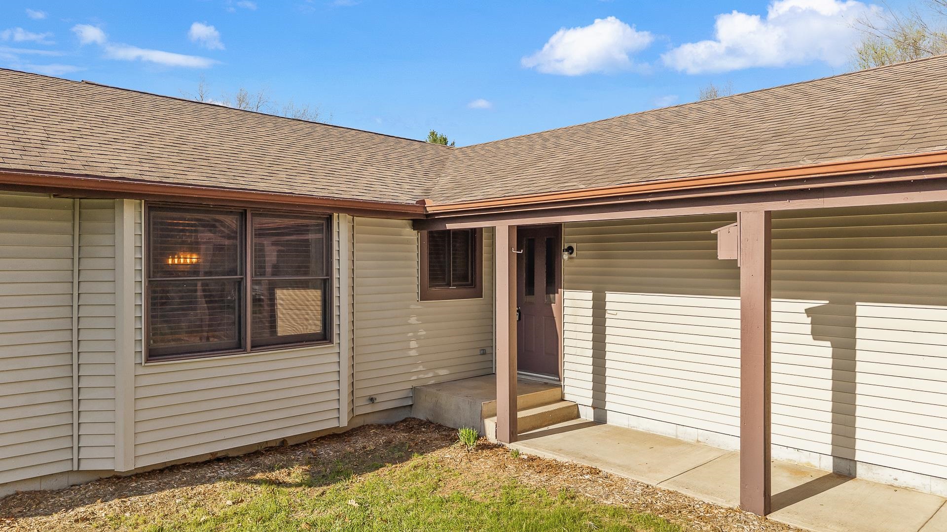 W3560 Glencoe Avenue