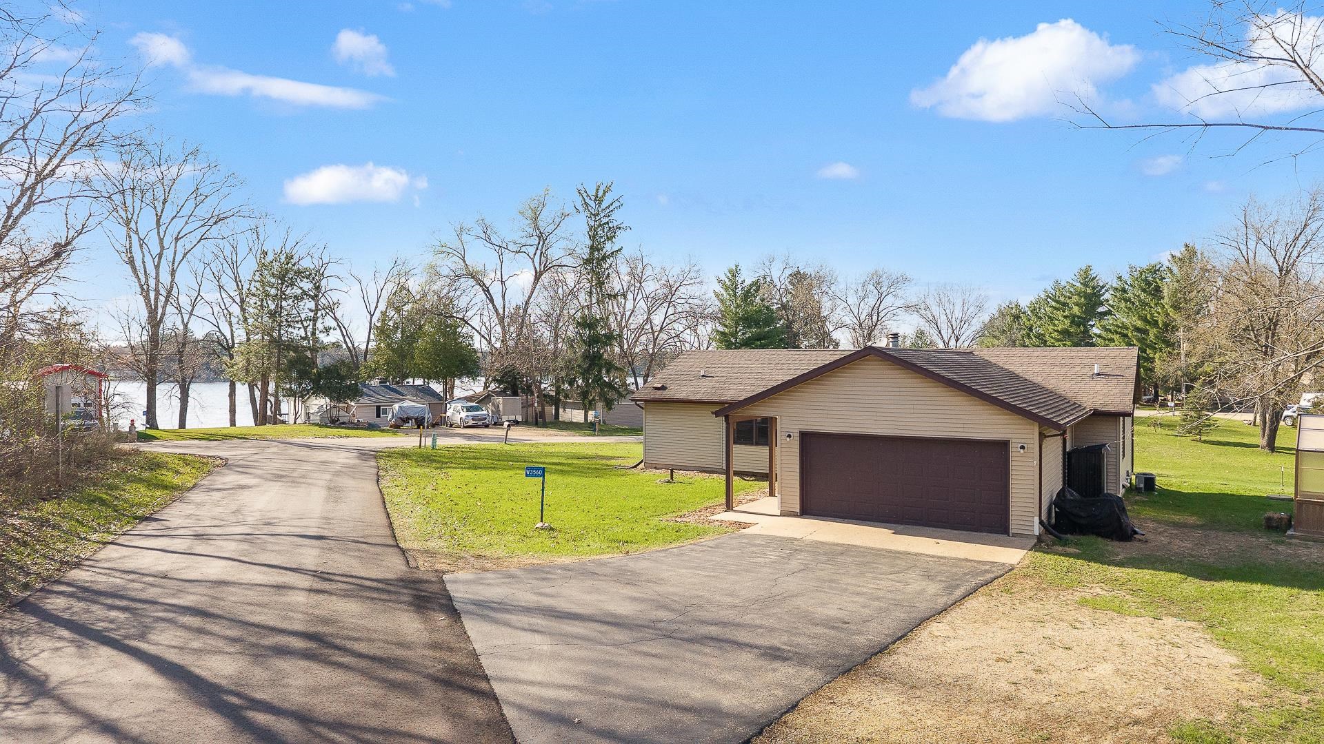 W3560 Glencoe Avenue