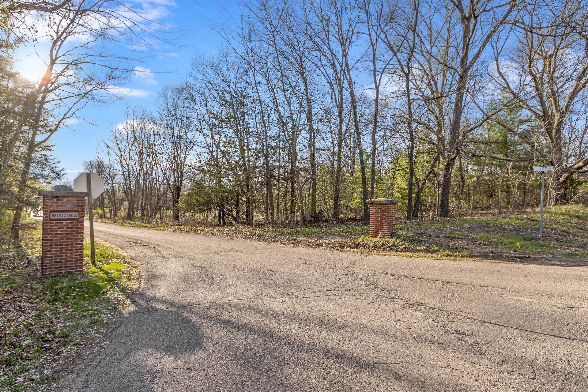 W3560 Glencoe Avenue