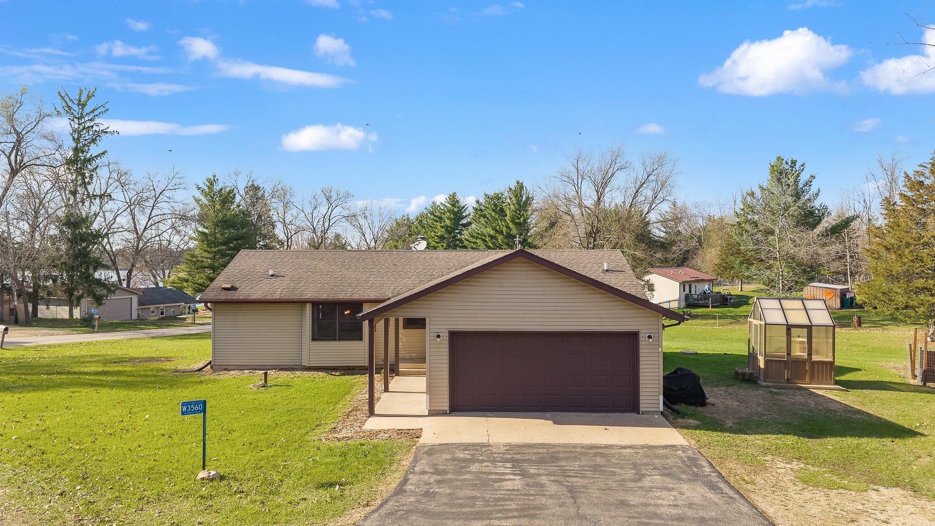 W3560 Glencoe Avenue
