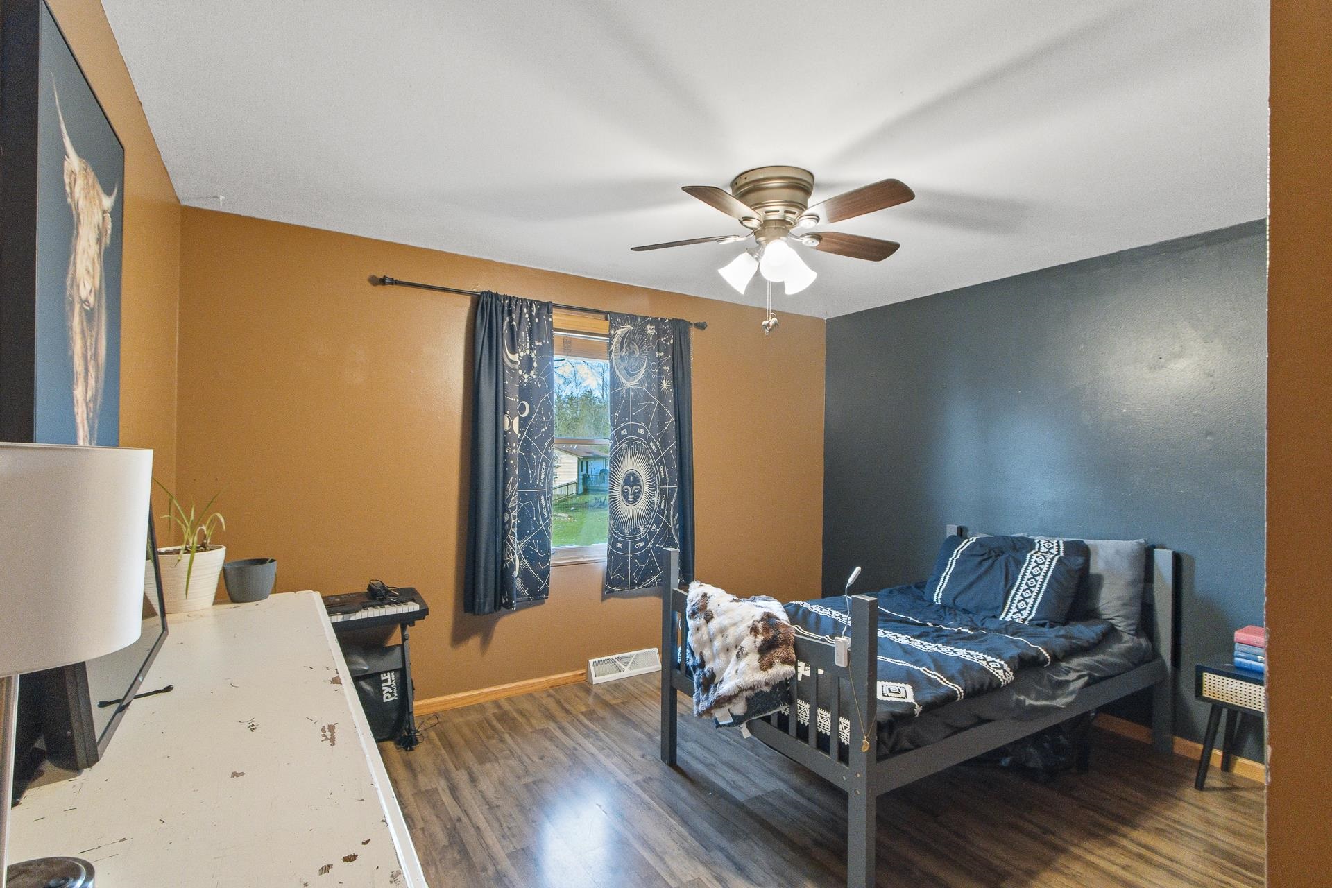 W3560 Glencoe Avenue