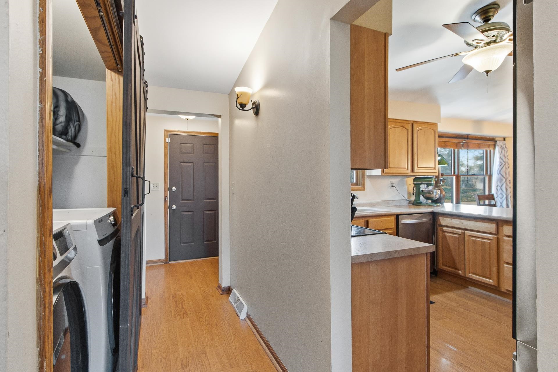 W3560 Glencoe Avenue