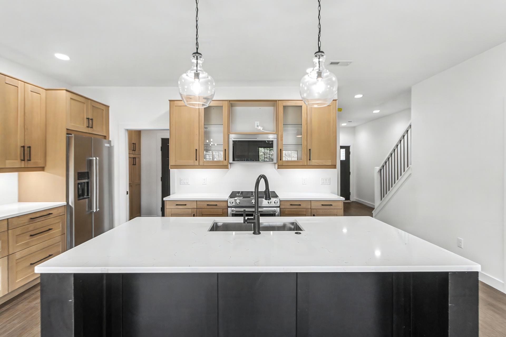 302 Willow Street 302