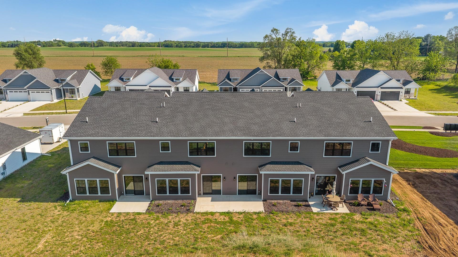 302 Willow Street 302