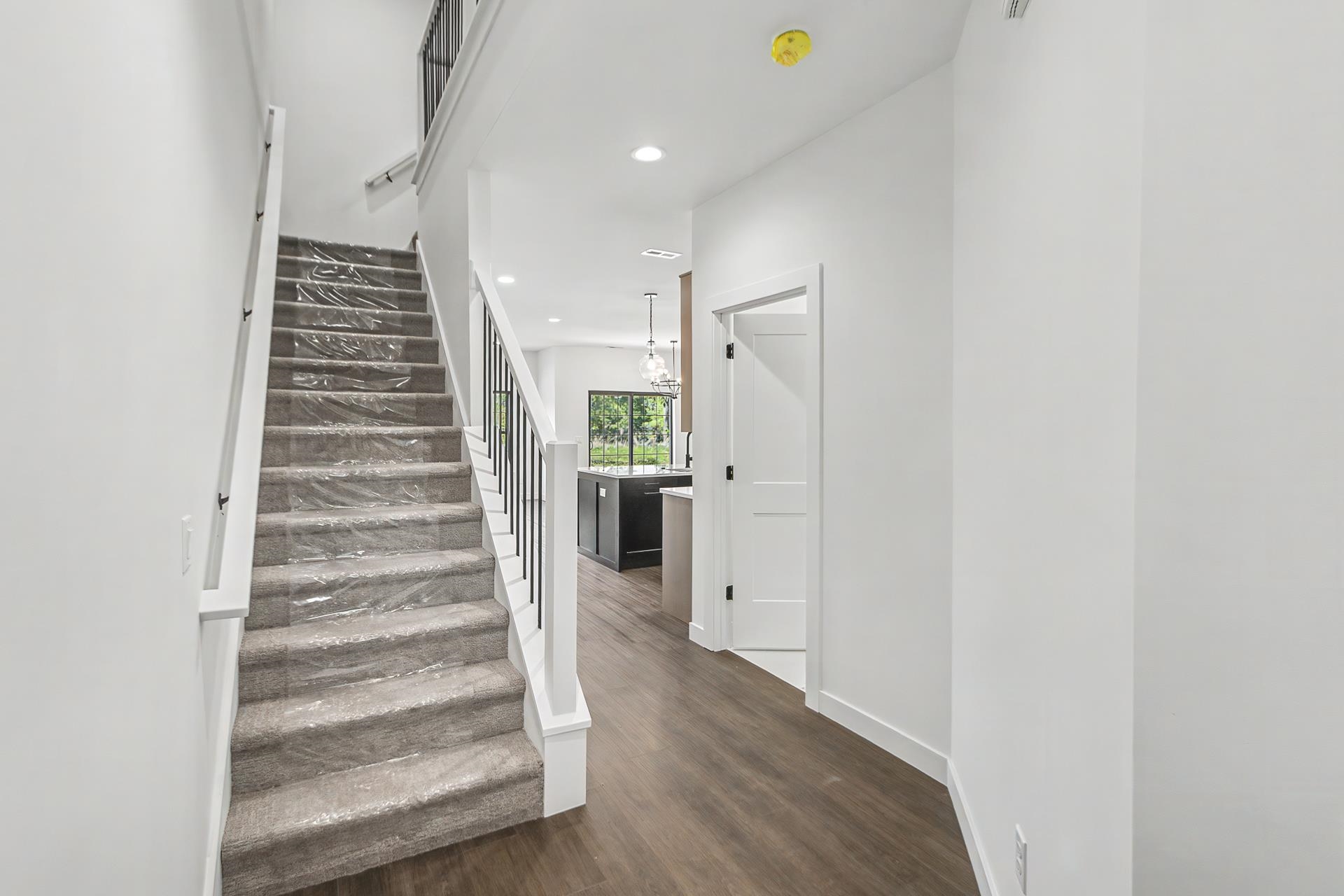 302 Willow Street 302
