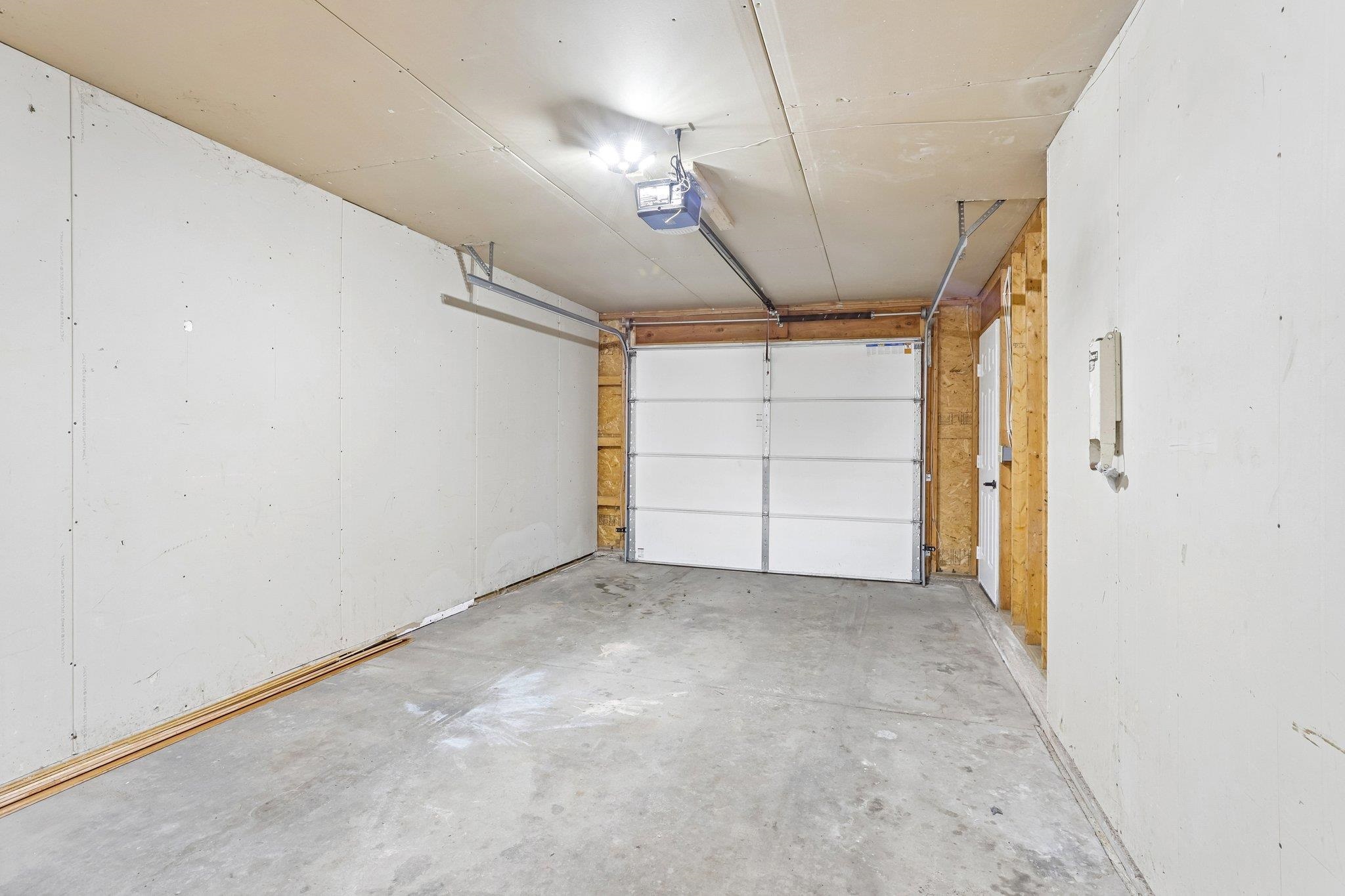 495 W Prairie Street