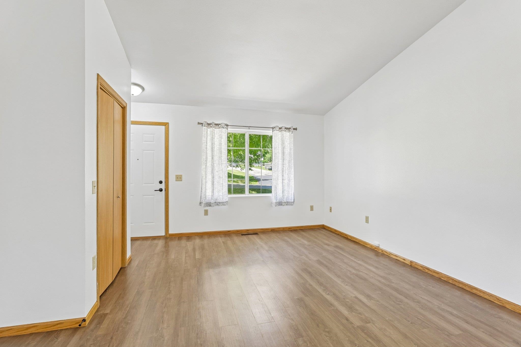 495 W Prairie Street