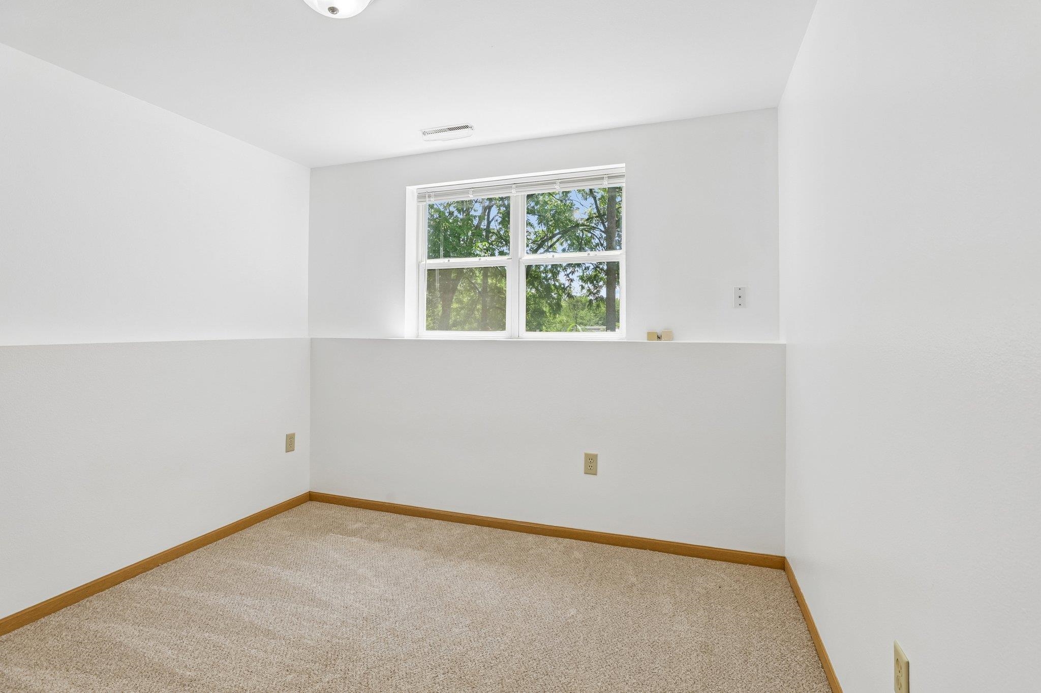 495 W Prairie Street