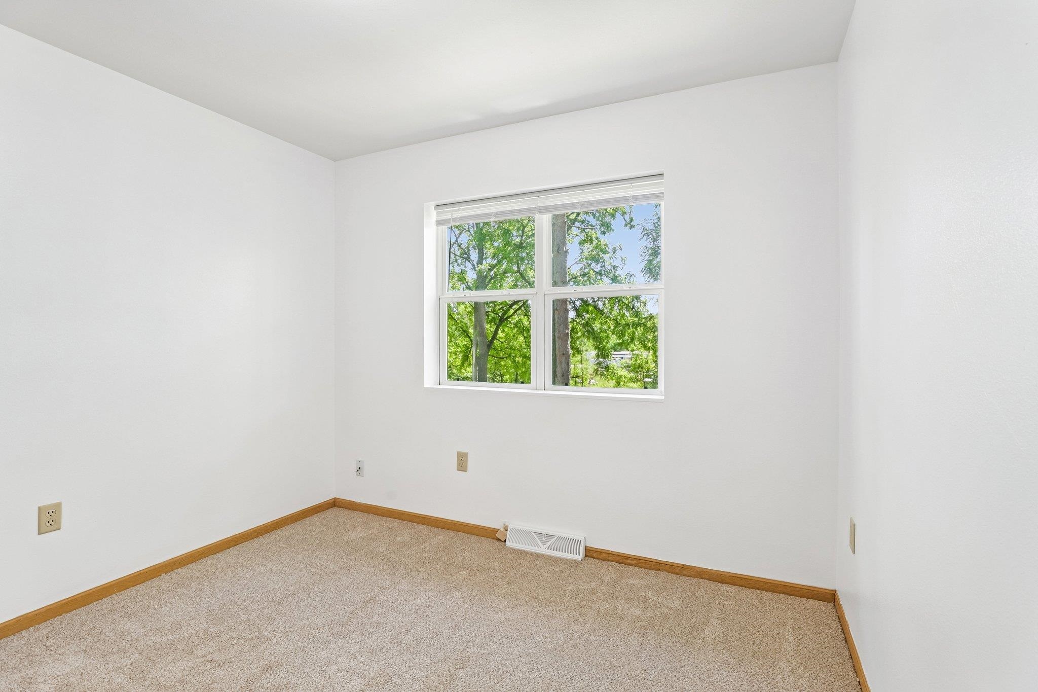 495 W Prairie Street