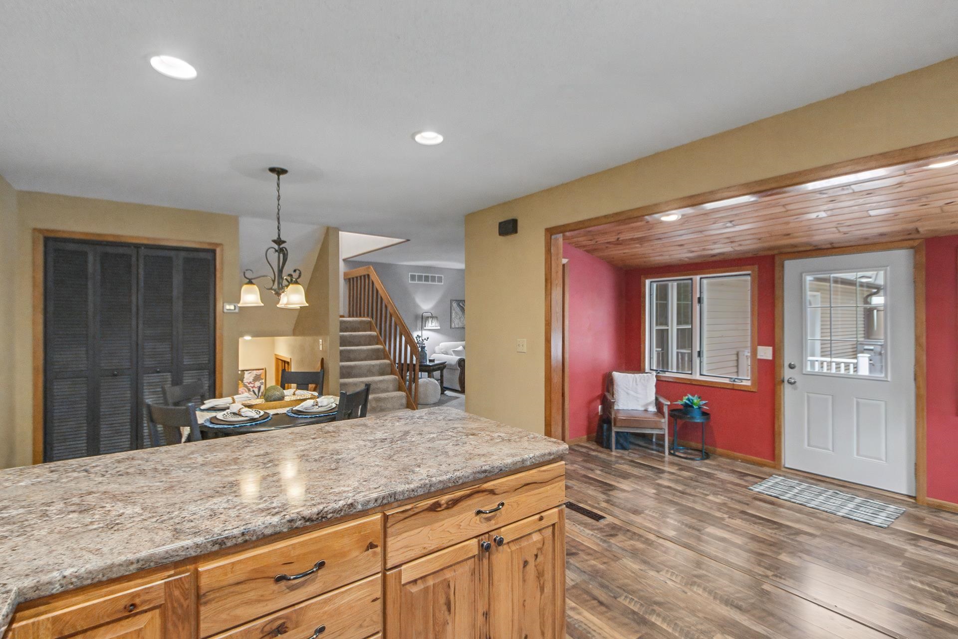 818 Saddle Ridge