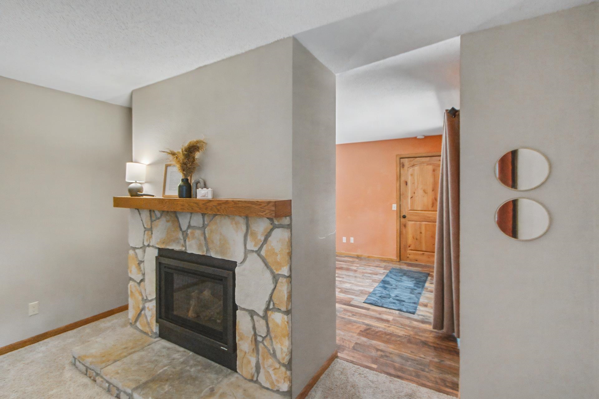 818 Saddle Ridge