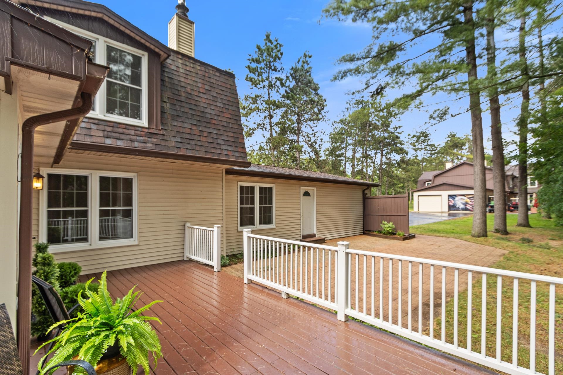 818 Saddle Ridge
