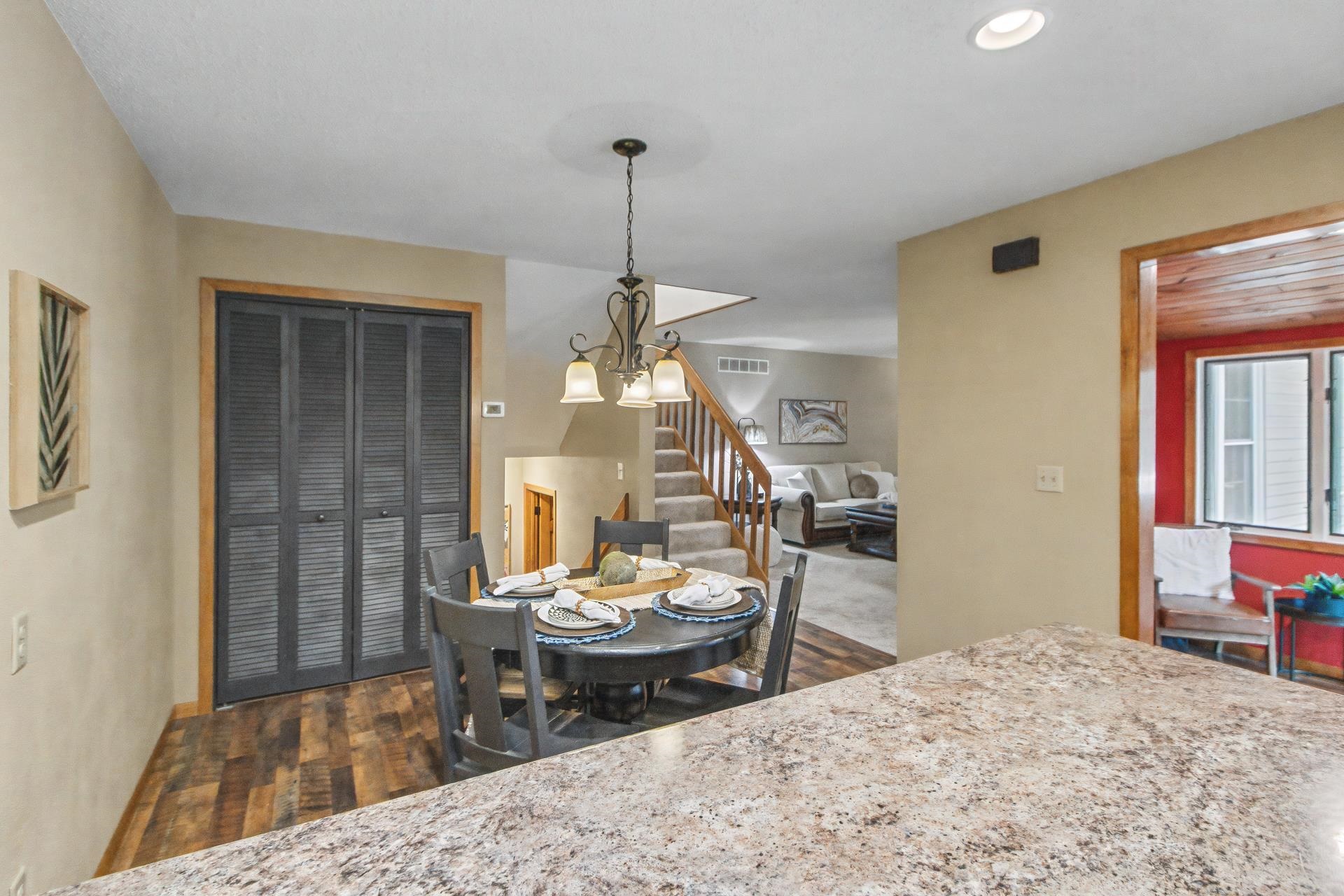 818 Saddle Ridge