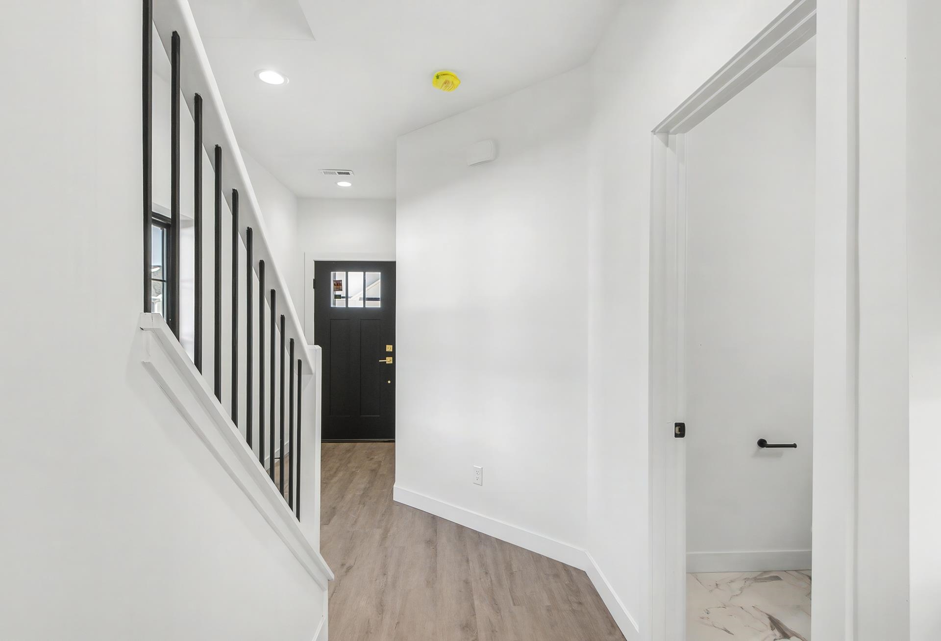 306 Willow Street 306