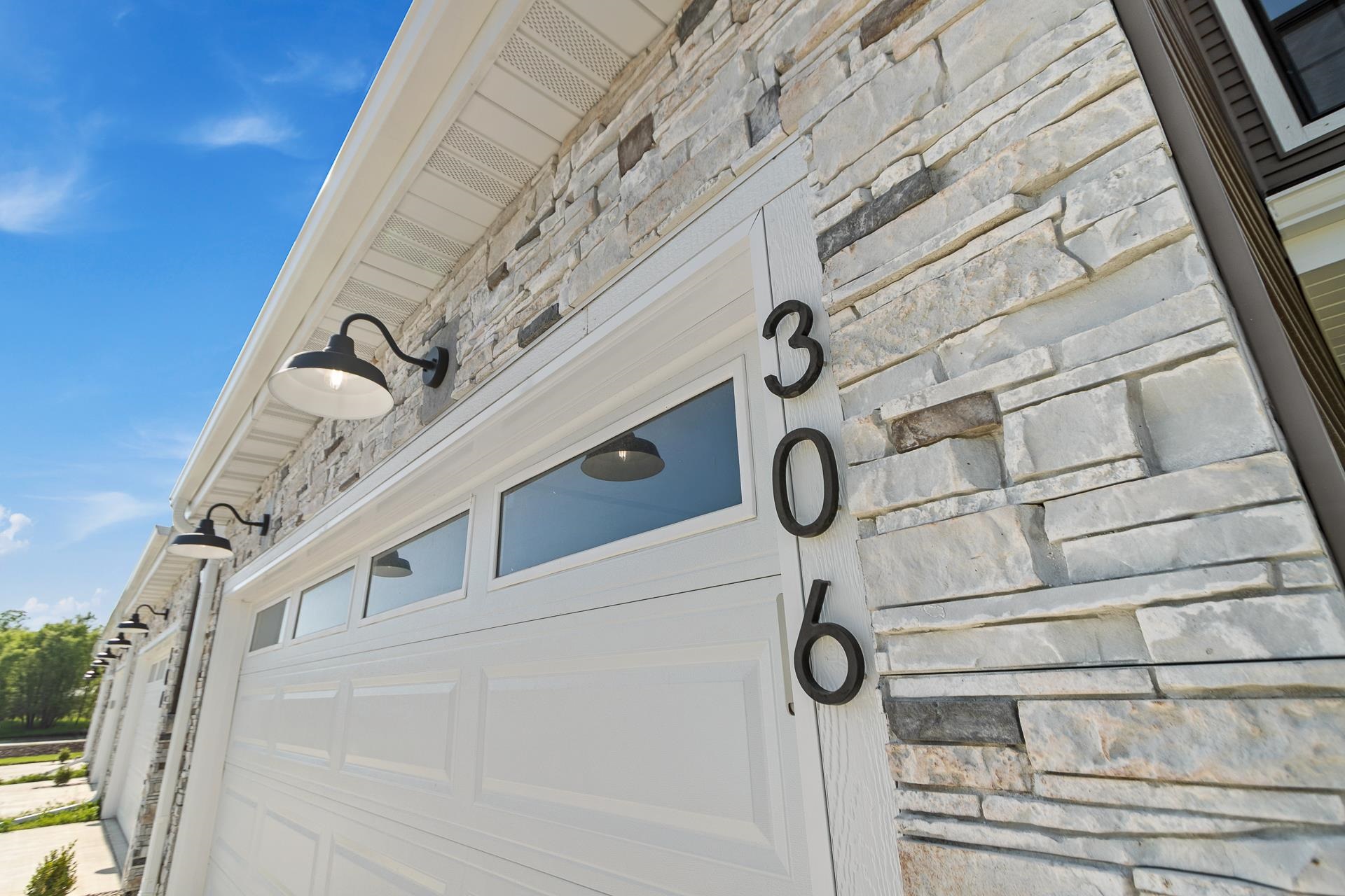 306 Willow Street 306