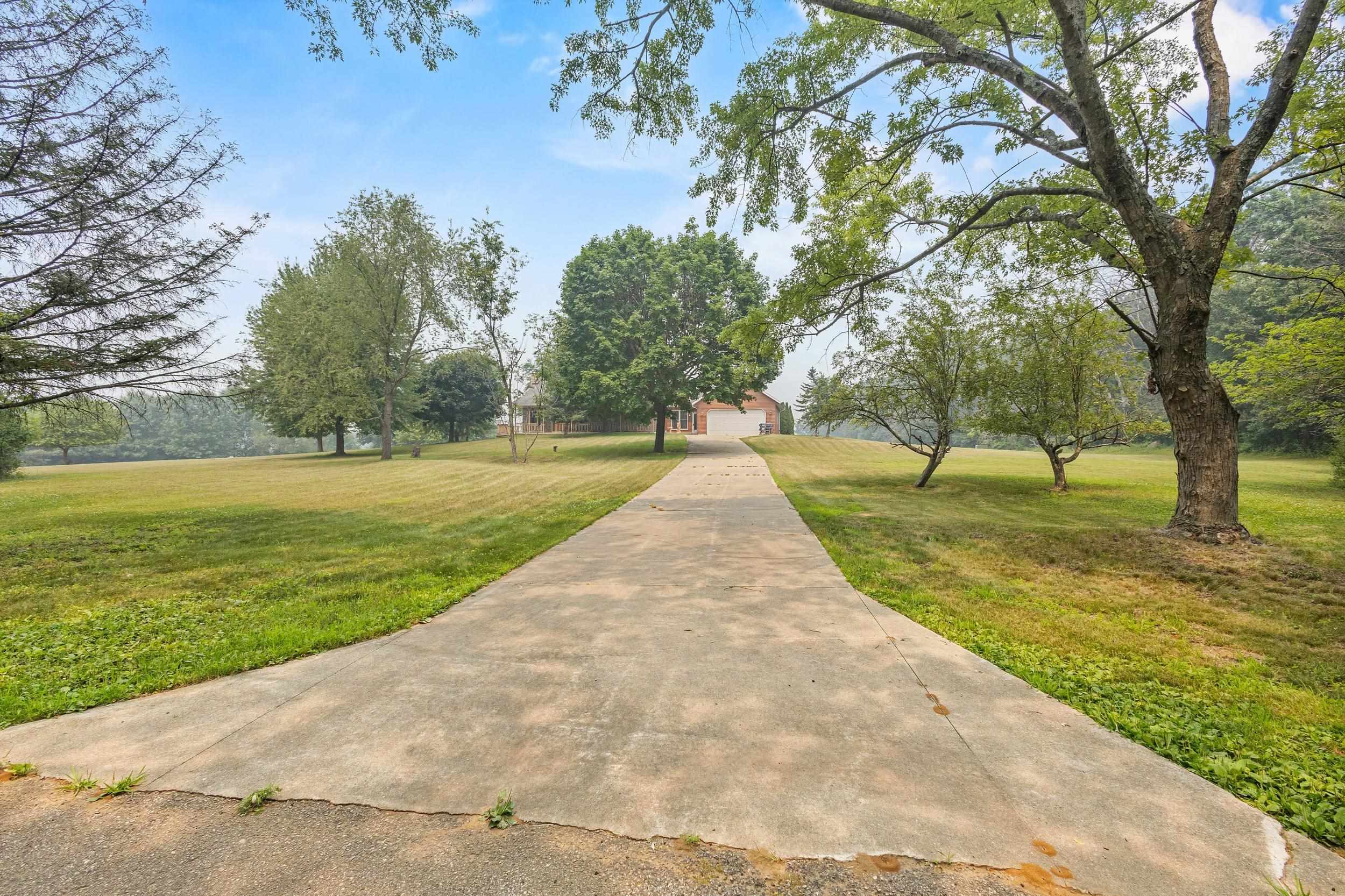 W2712 County Road J