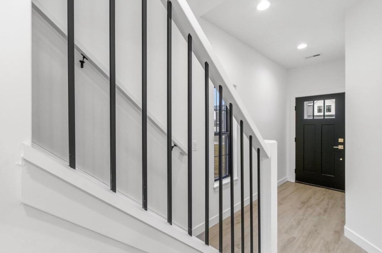 322 Maple Street