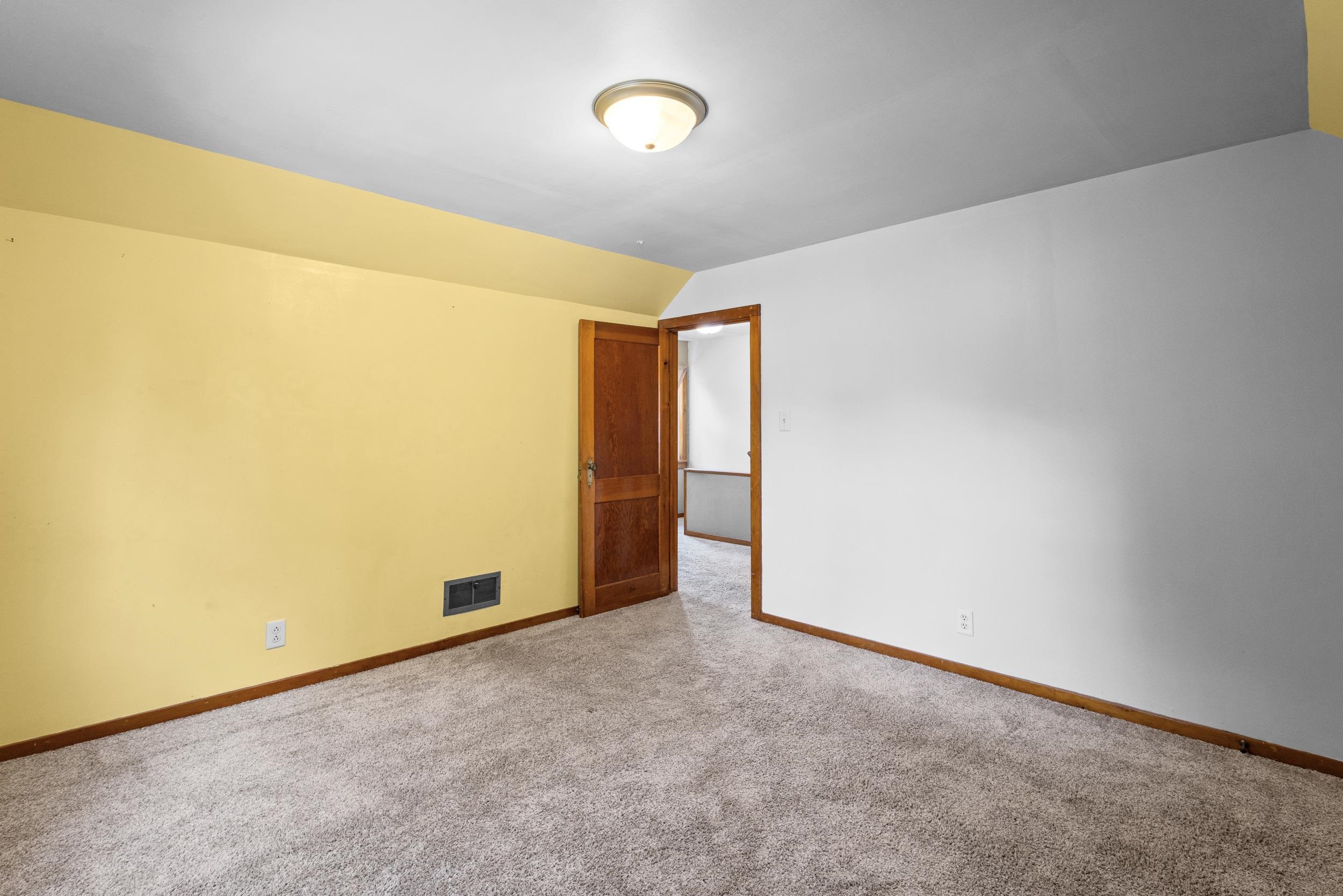 60 W Manchester Street