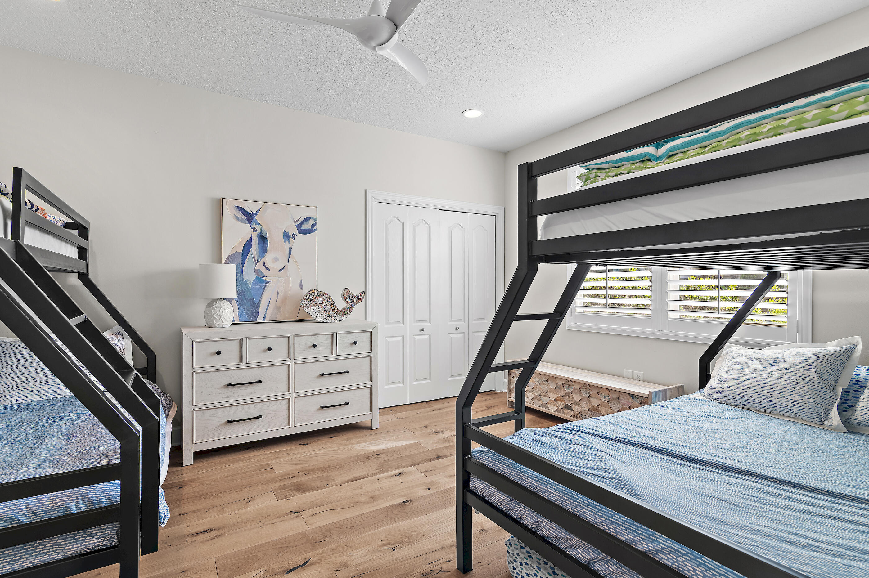 1402 E Baytowne Avenue