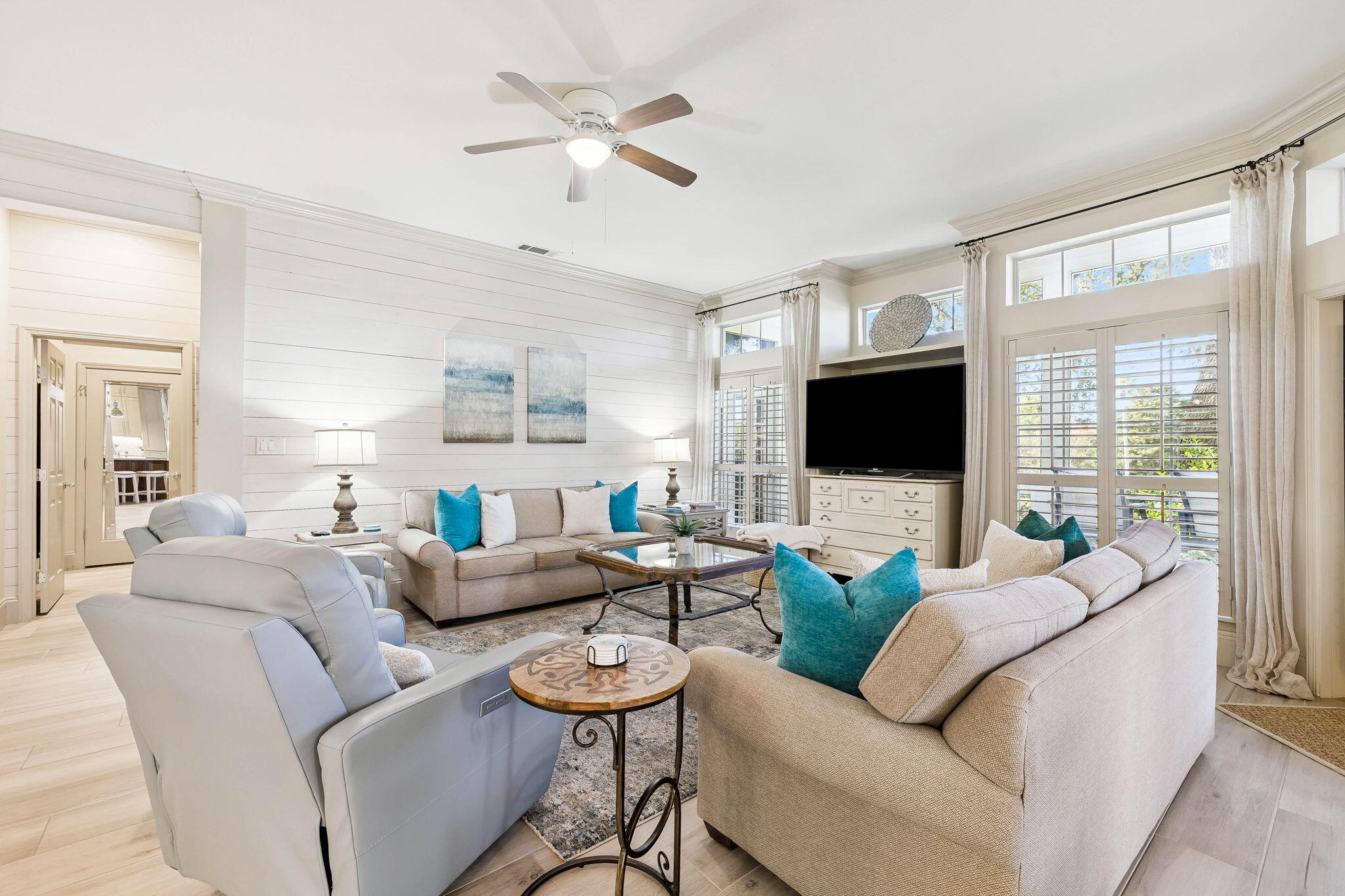 5290 Tivoli Drive 5290