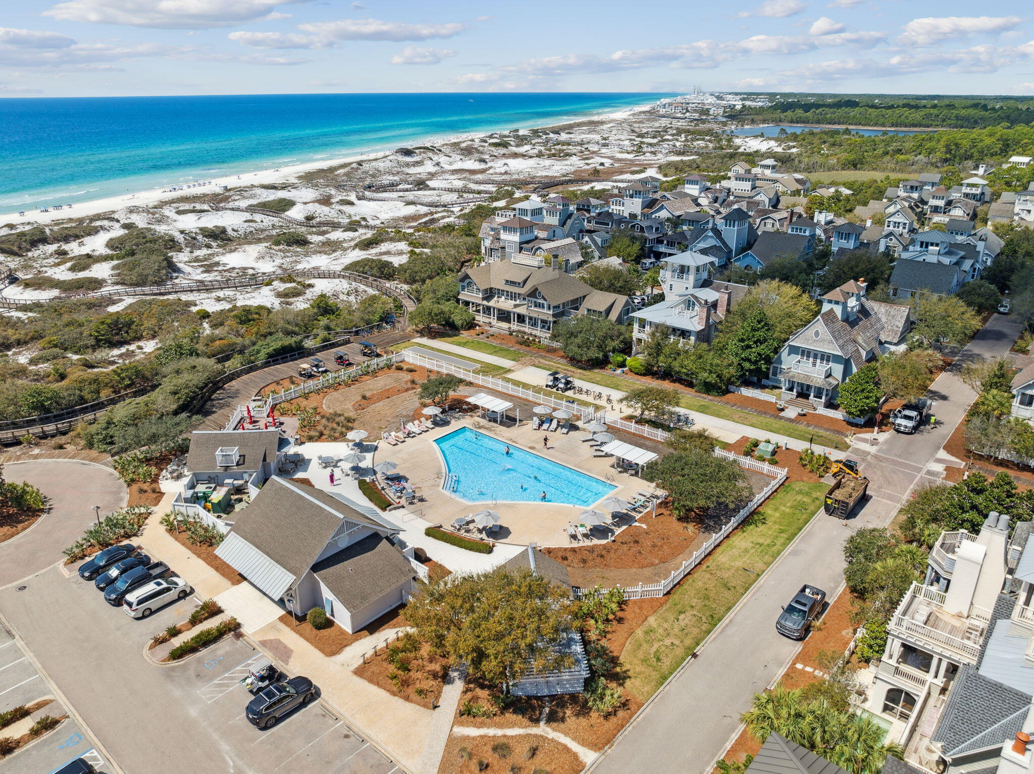 254 E Yacht Pond Lane