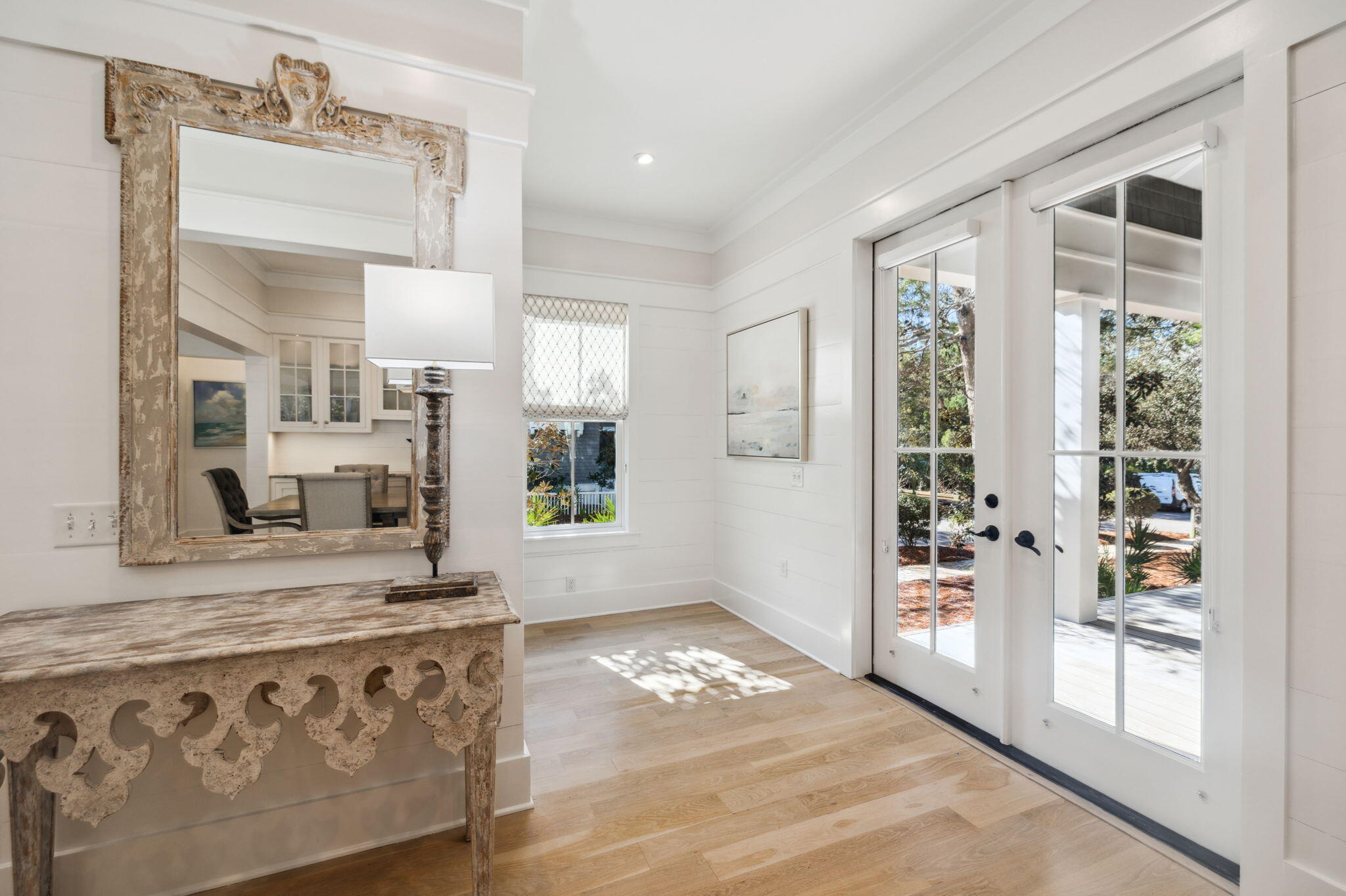 254 E Yacht Pond Lane
