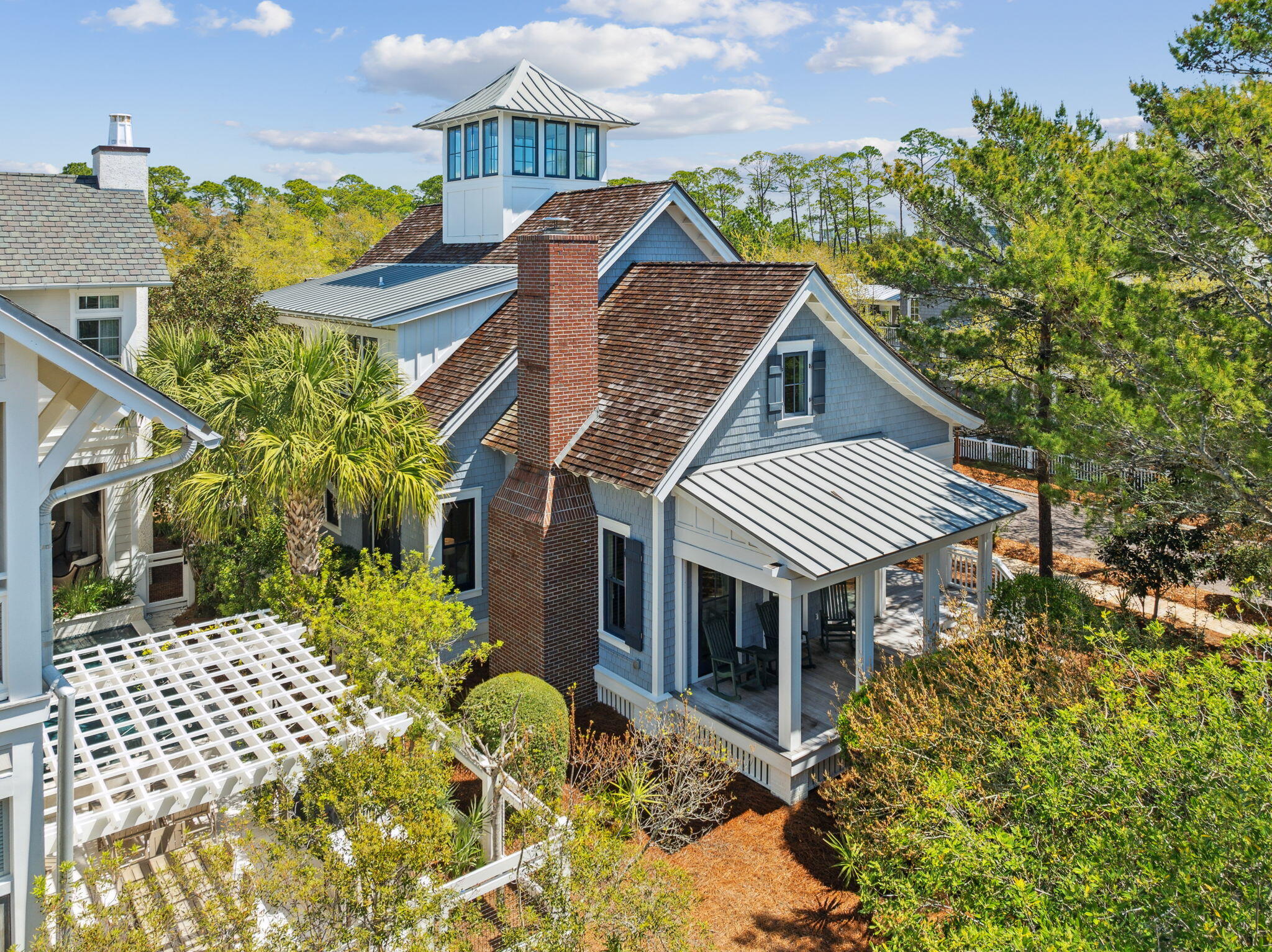 254 E Yacht Pond Lane