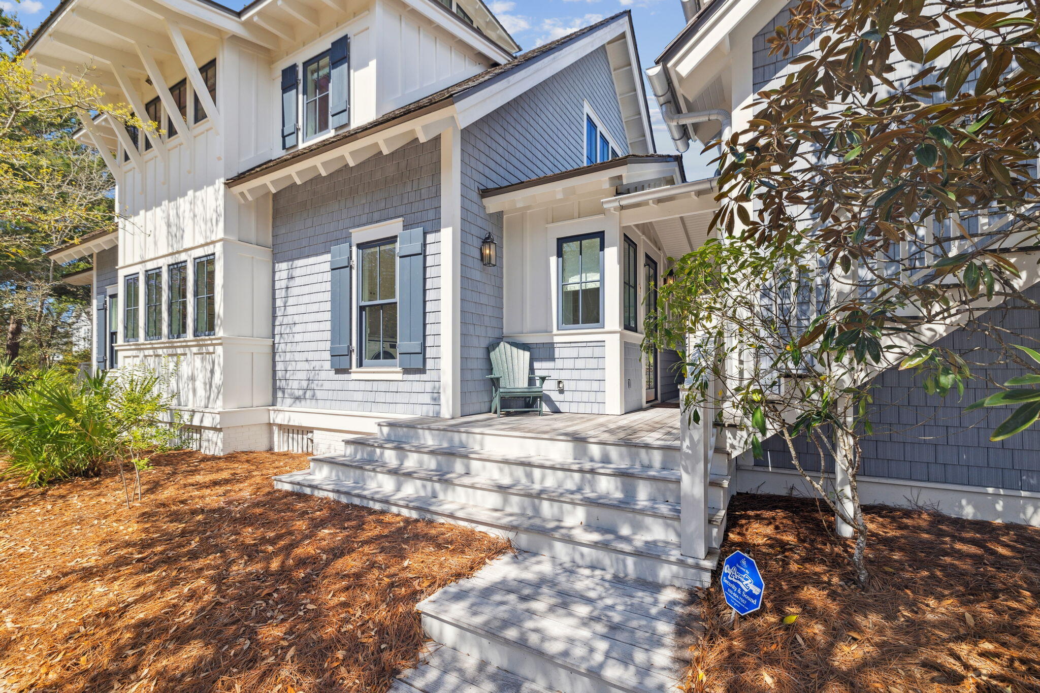 254 E Yacht Pond Lane