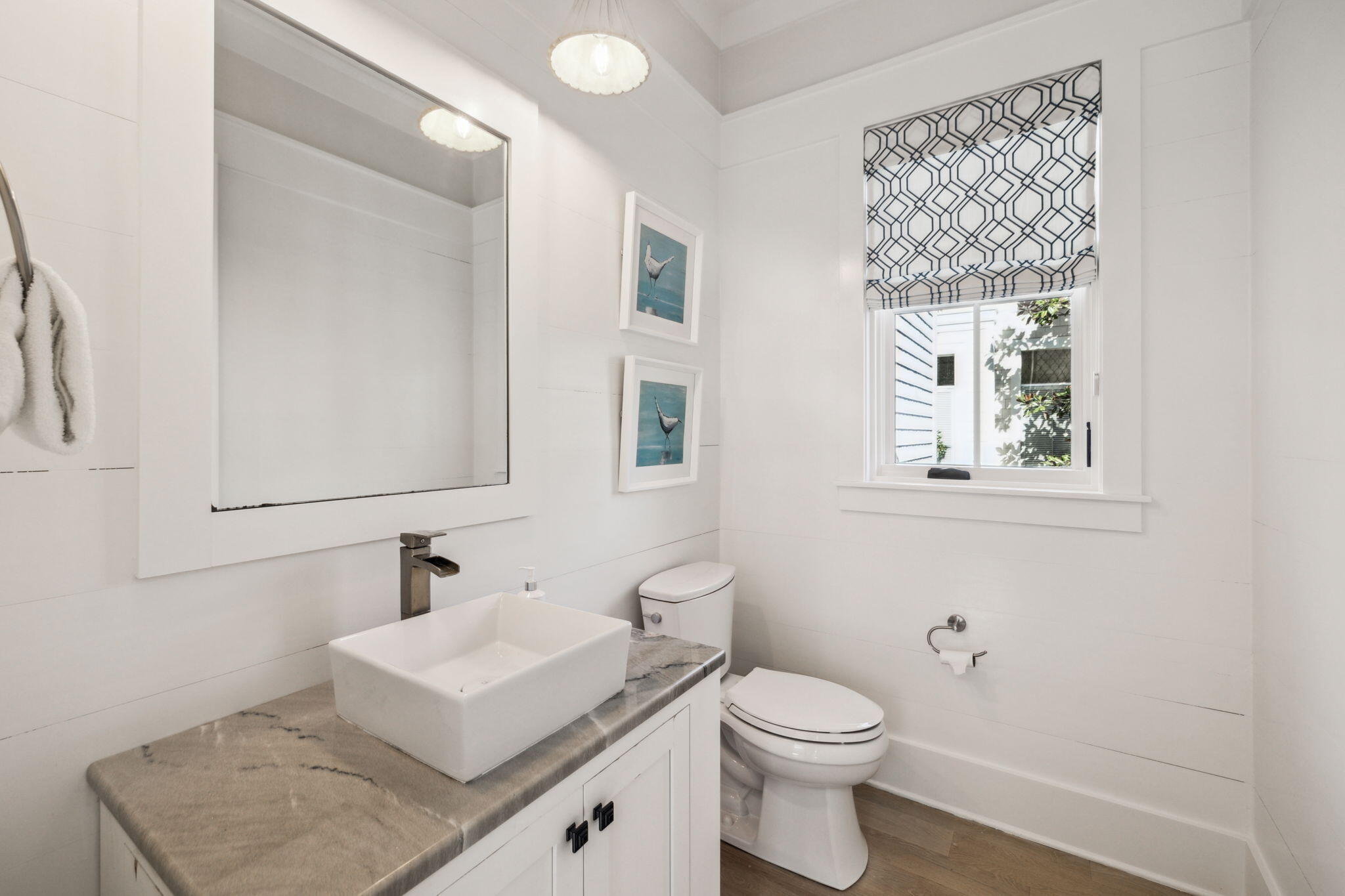 254 E Yacht Pond Lane