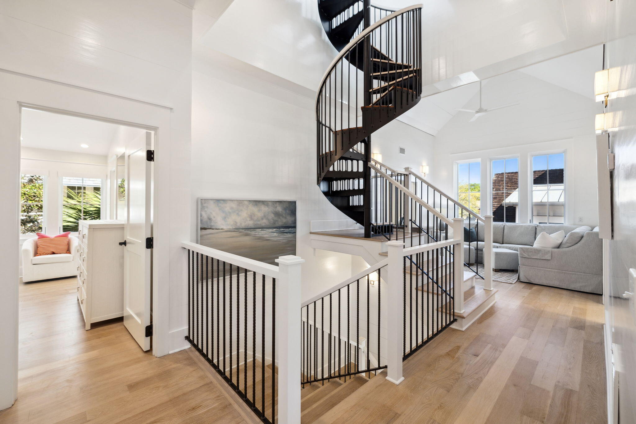 254 E Yacht Pond Lane