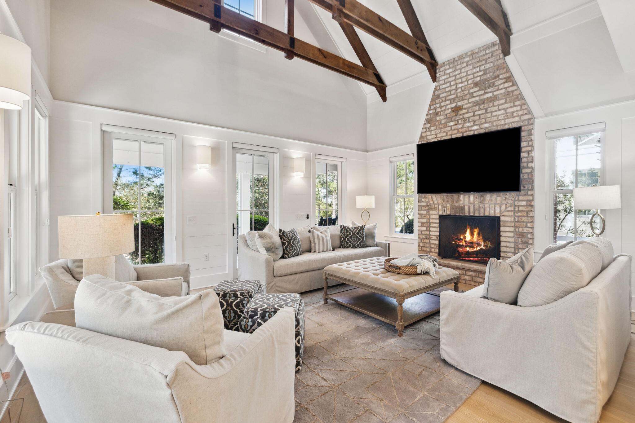 254 E Yacht Pond Lane