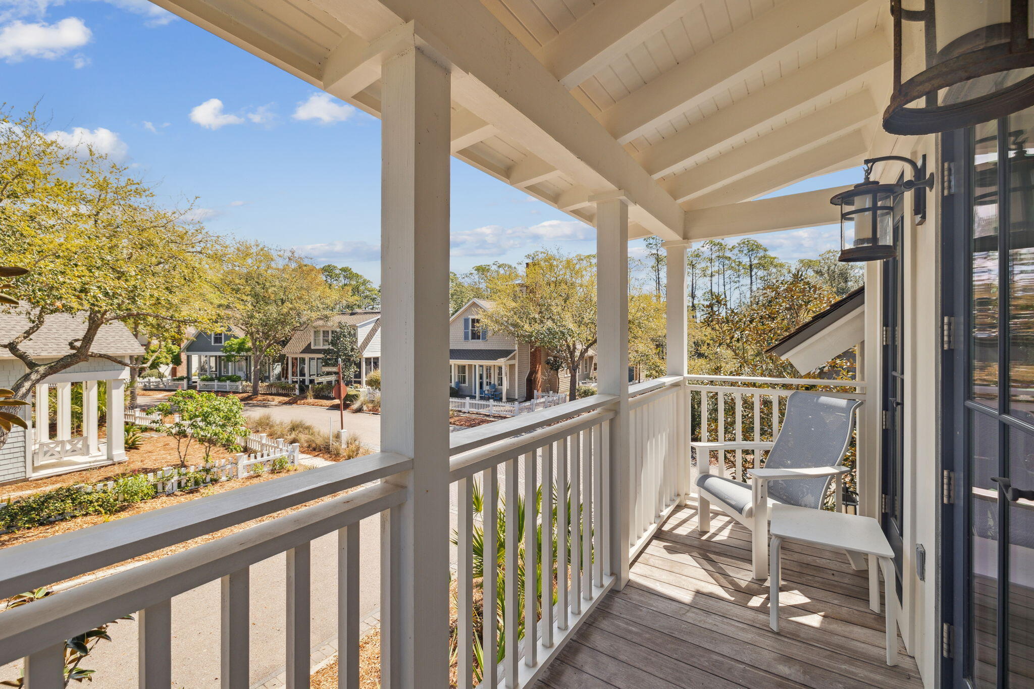 254 E Yacht Pond Lane
