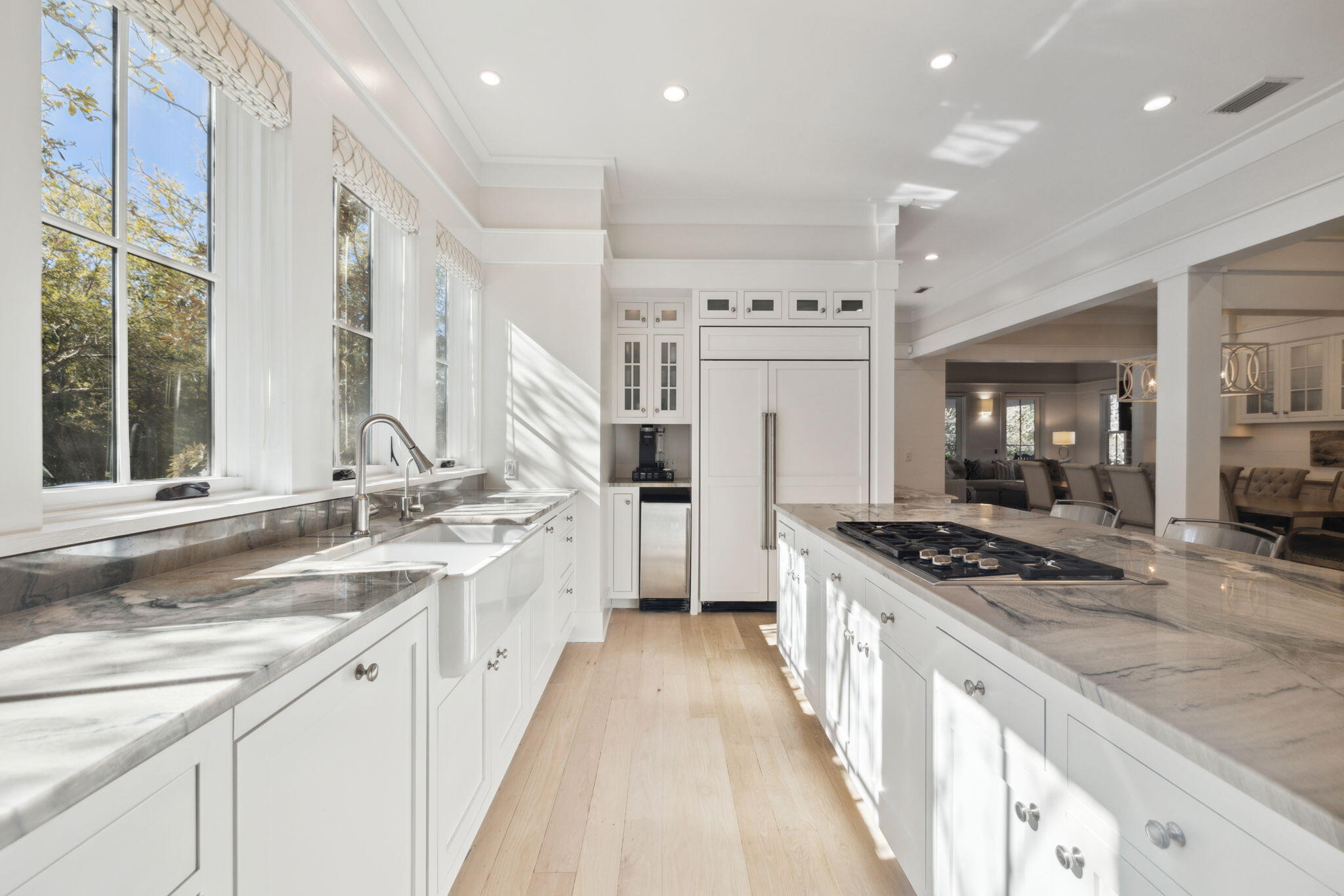 254 E Yacht Pond Lane