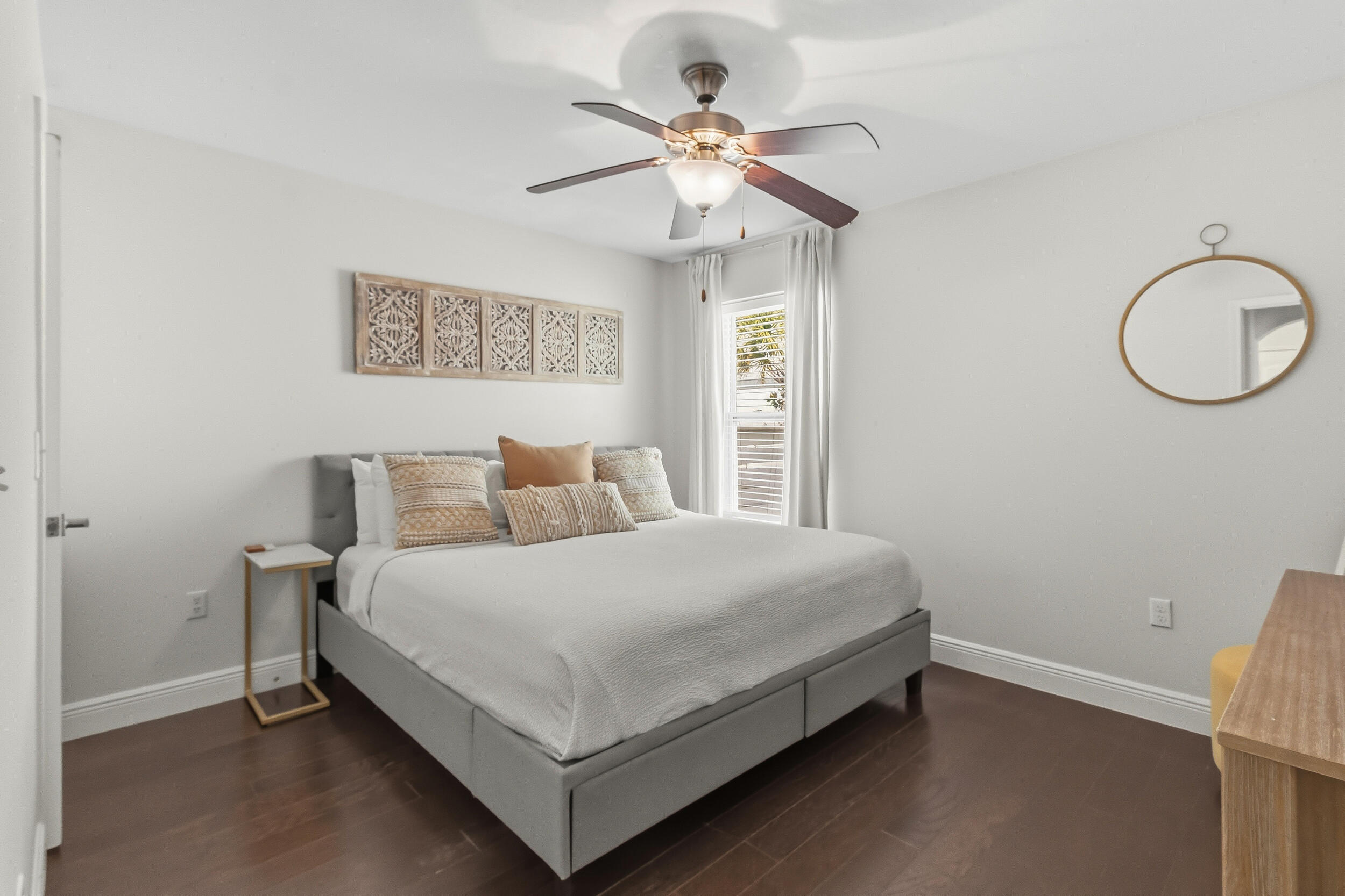 12 Inlet Cove