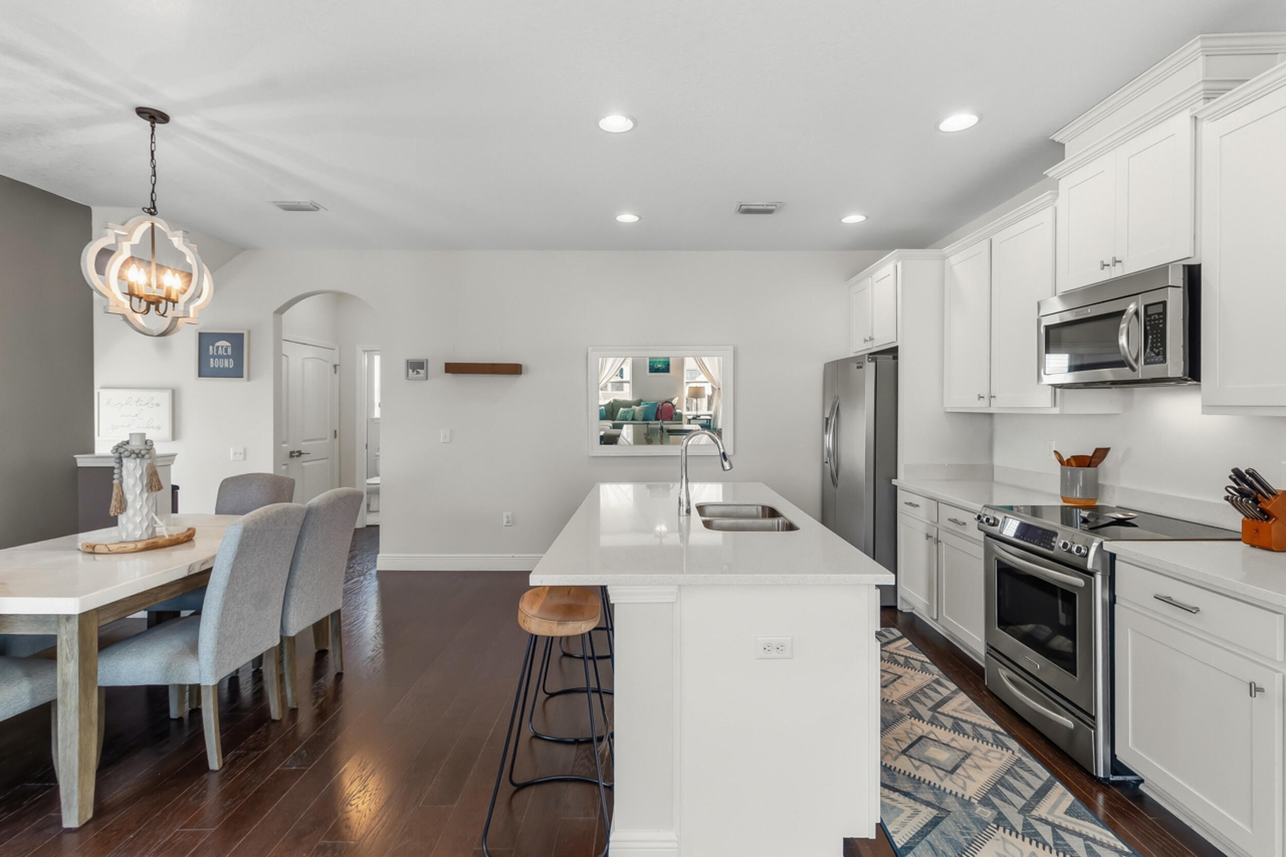 12 Inlet Cove