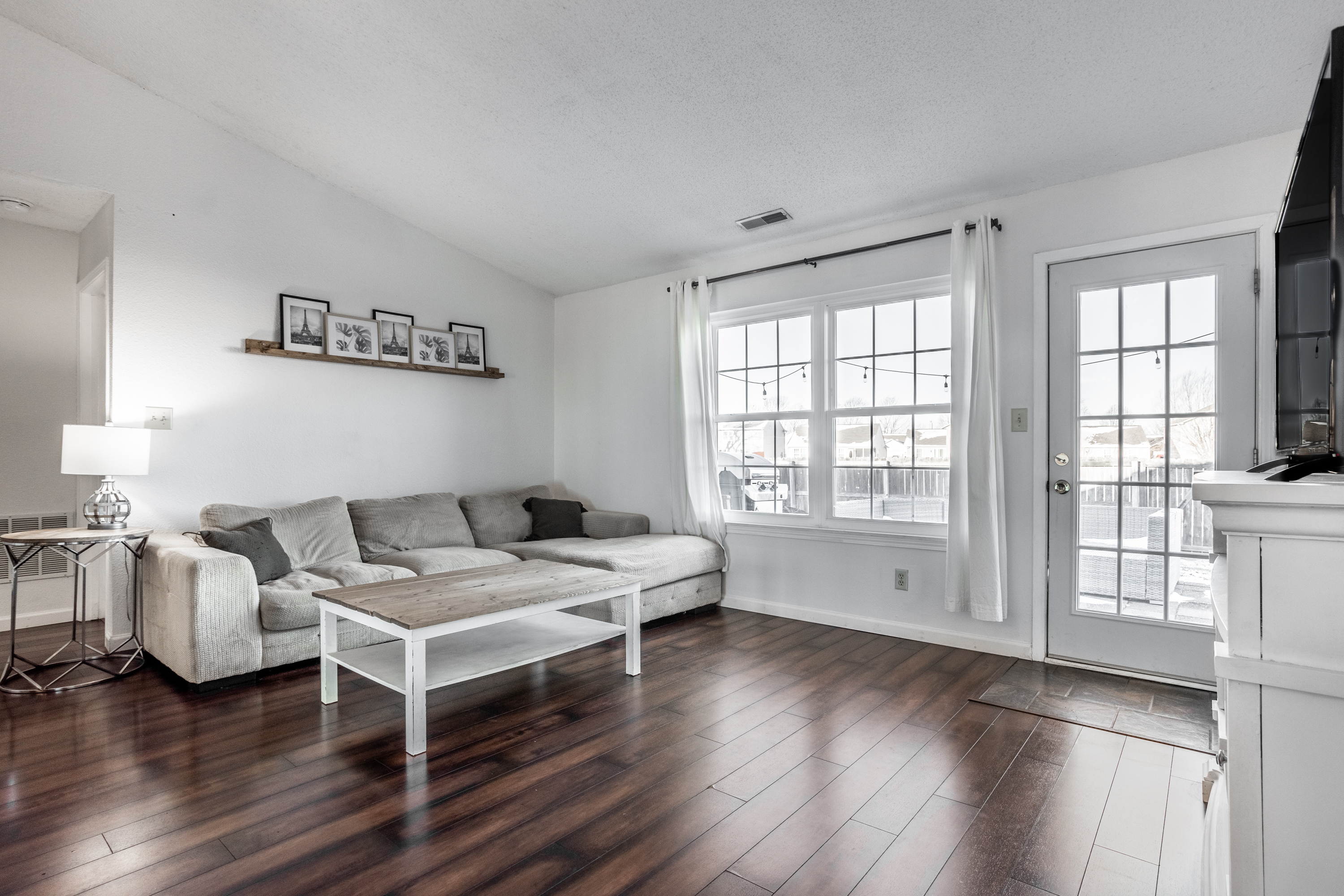 1454 Blue Grass Parkway