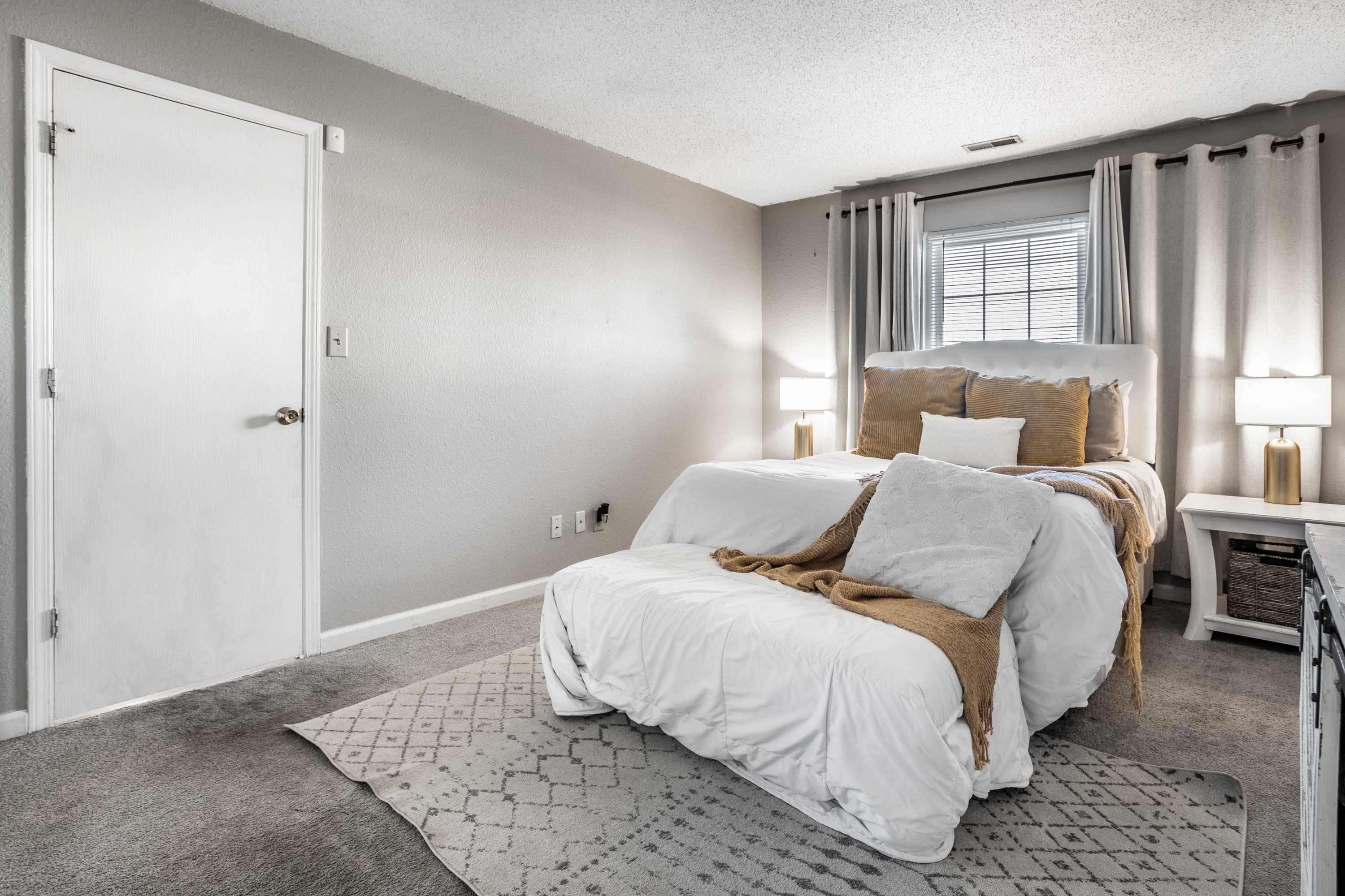 1454 Blue Grass Parkway